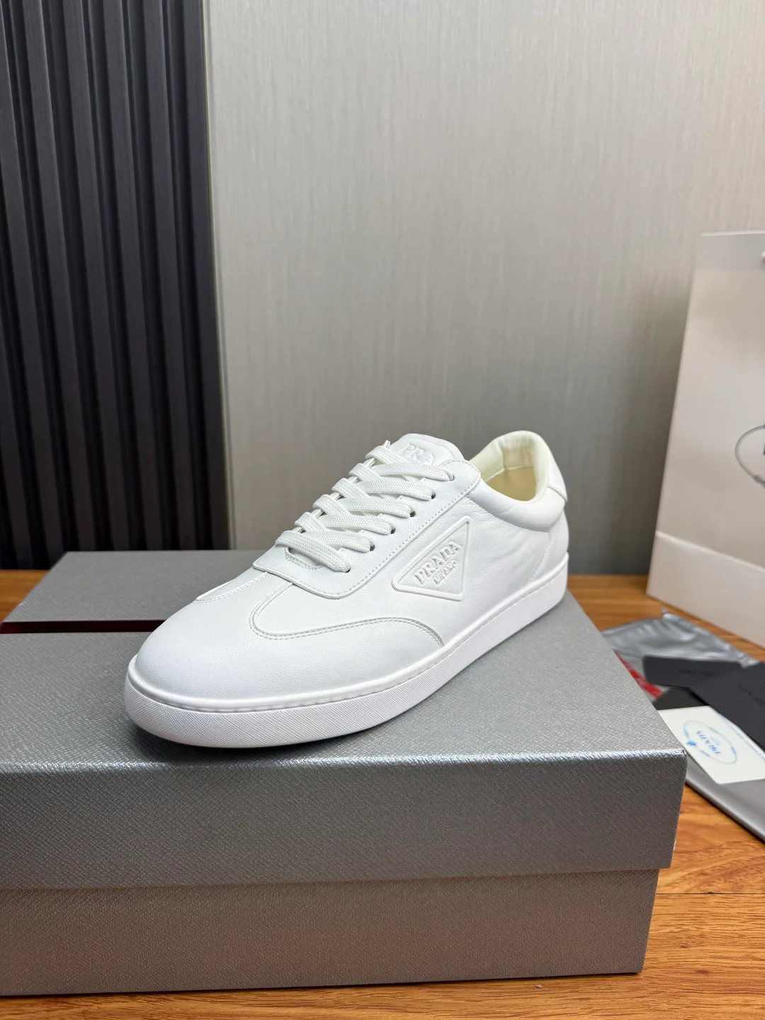 Кроссовки Мужские Prada 18263660