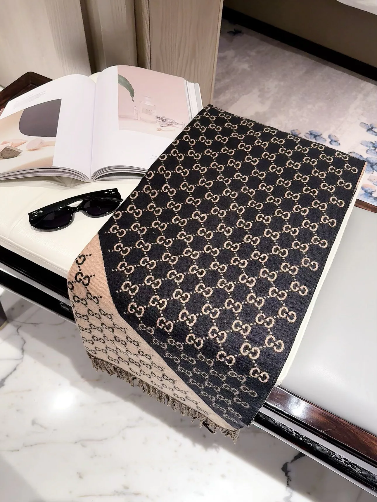 Шарфы Gucci 18322641