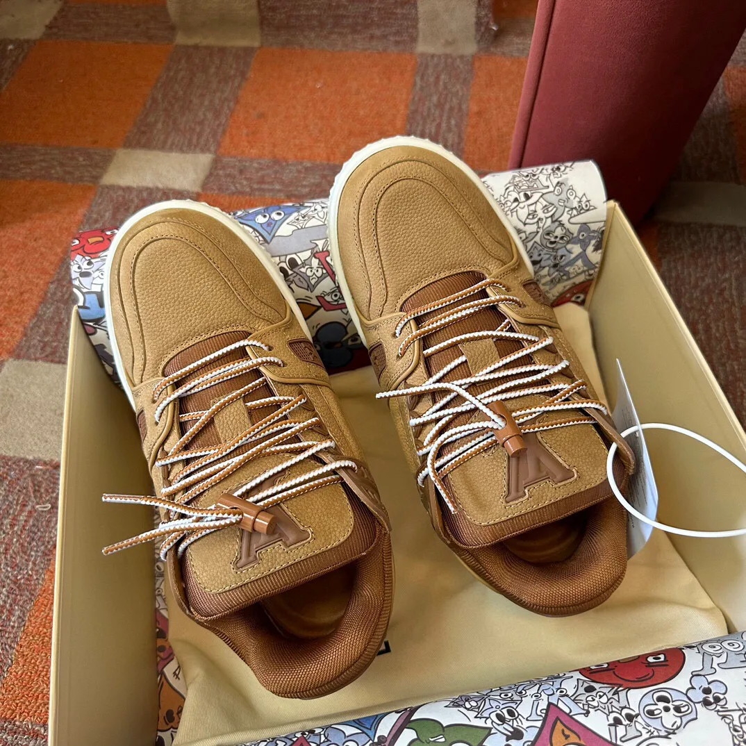 Кроссовки Женские Louis Vuitton 20609