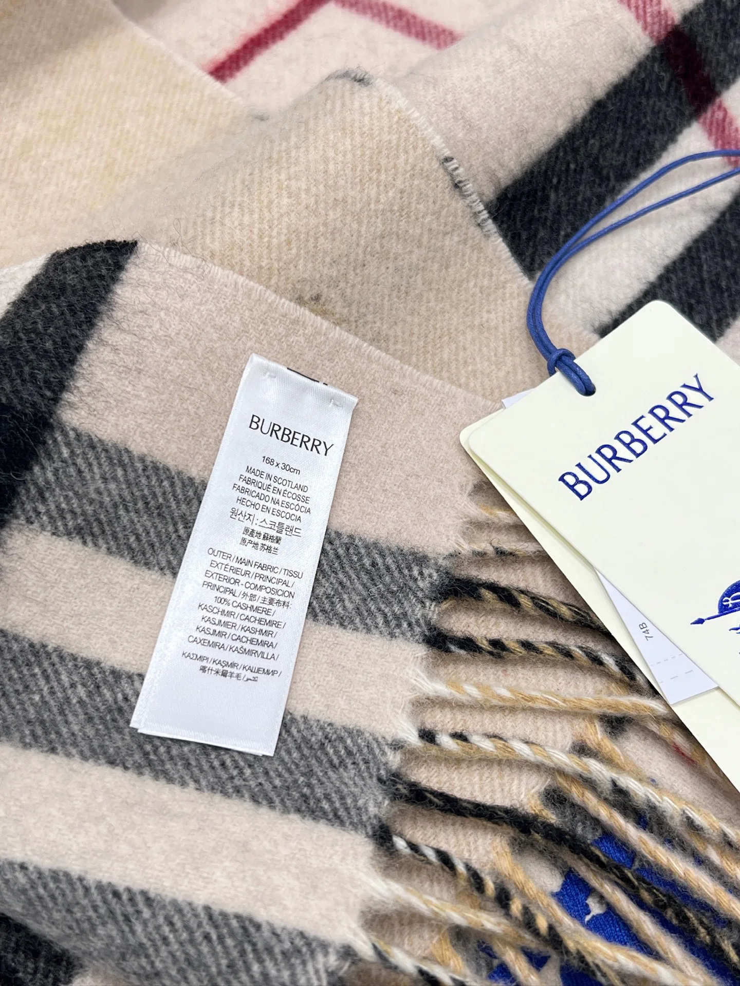 Шарфы Burberry 18560087
