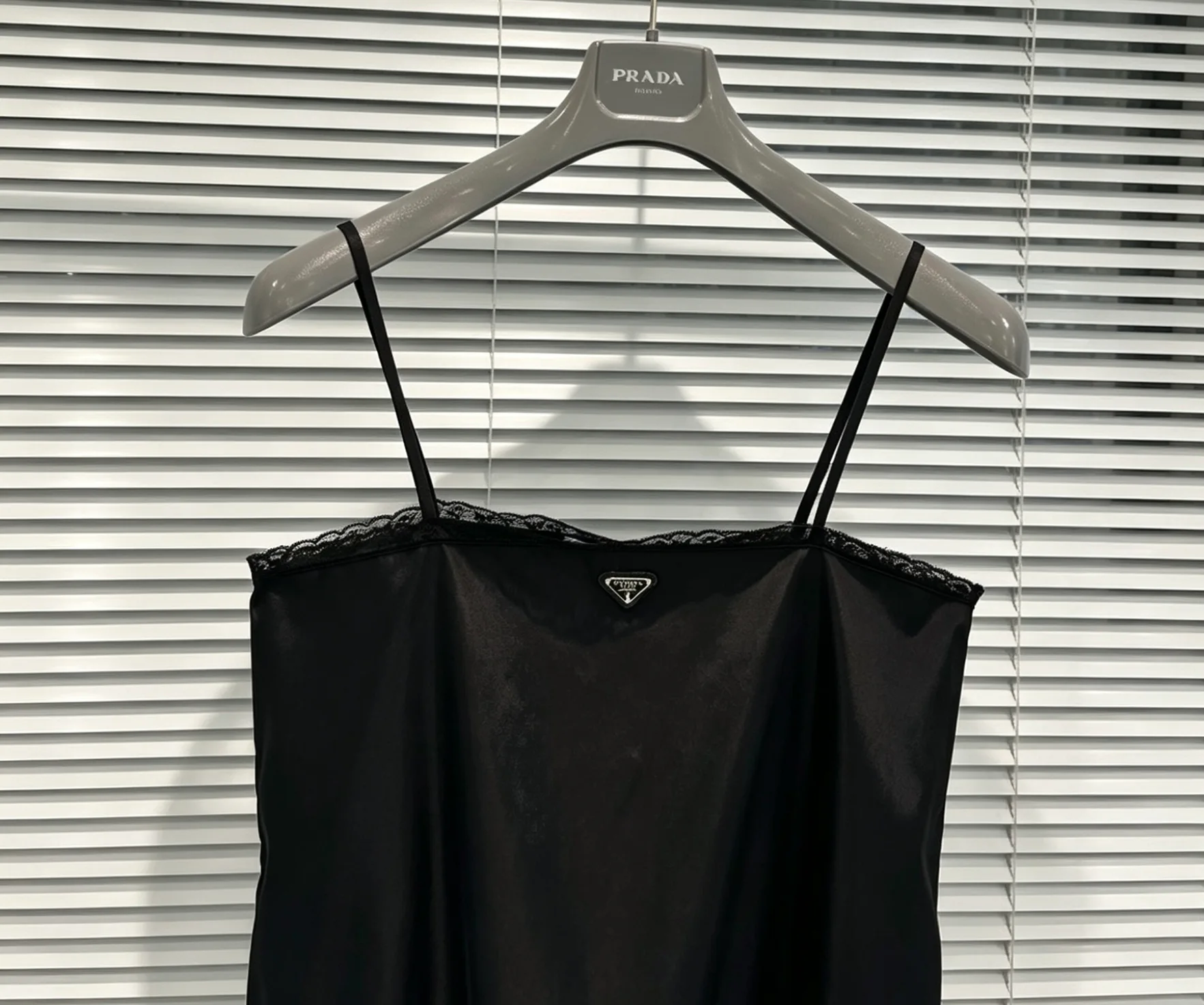 Платья Женские Prada 17446451