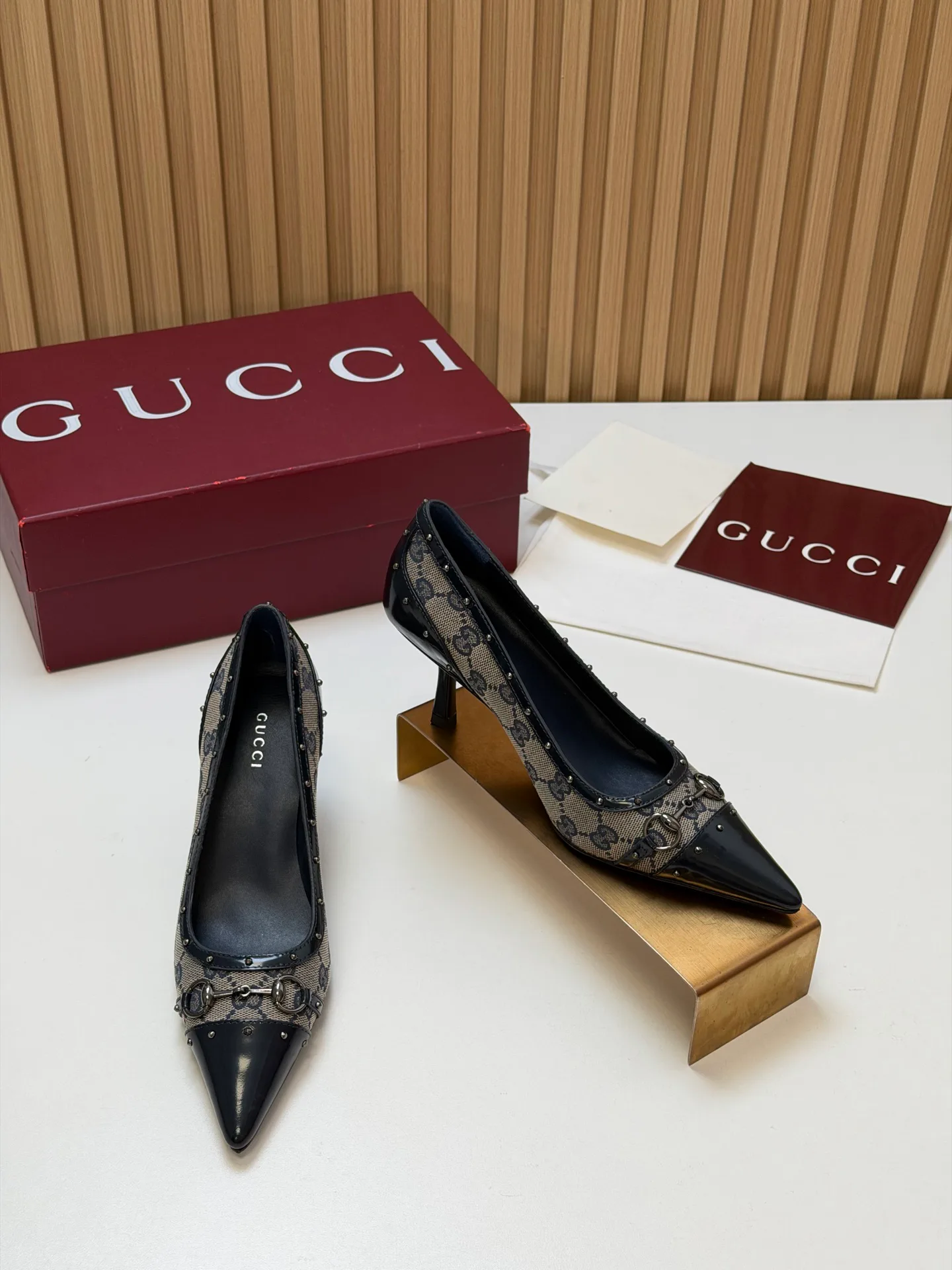 Туфли Женские Gucci 17631697