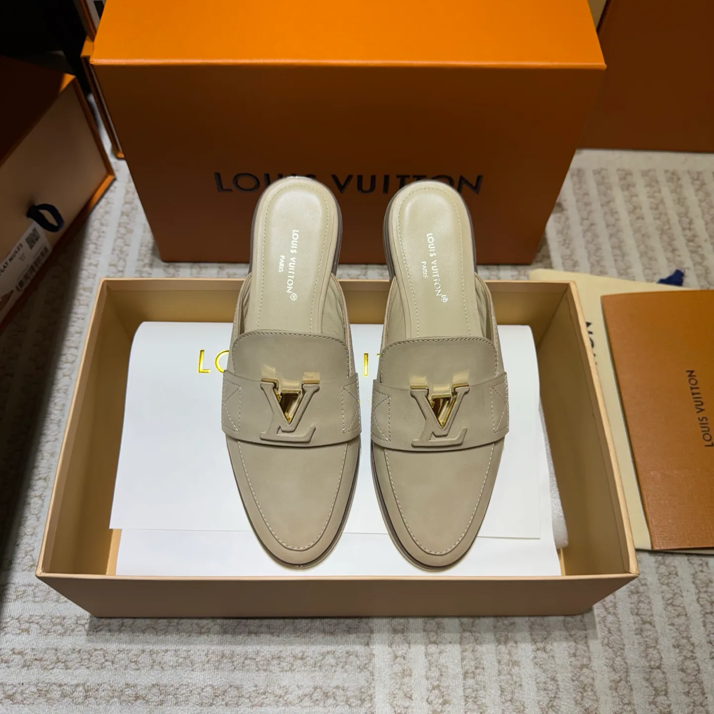 Мюли Женские Louis Vuitton 249035