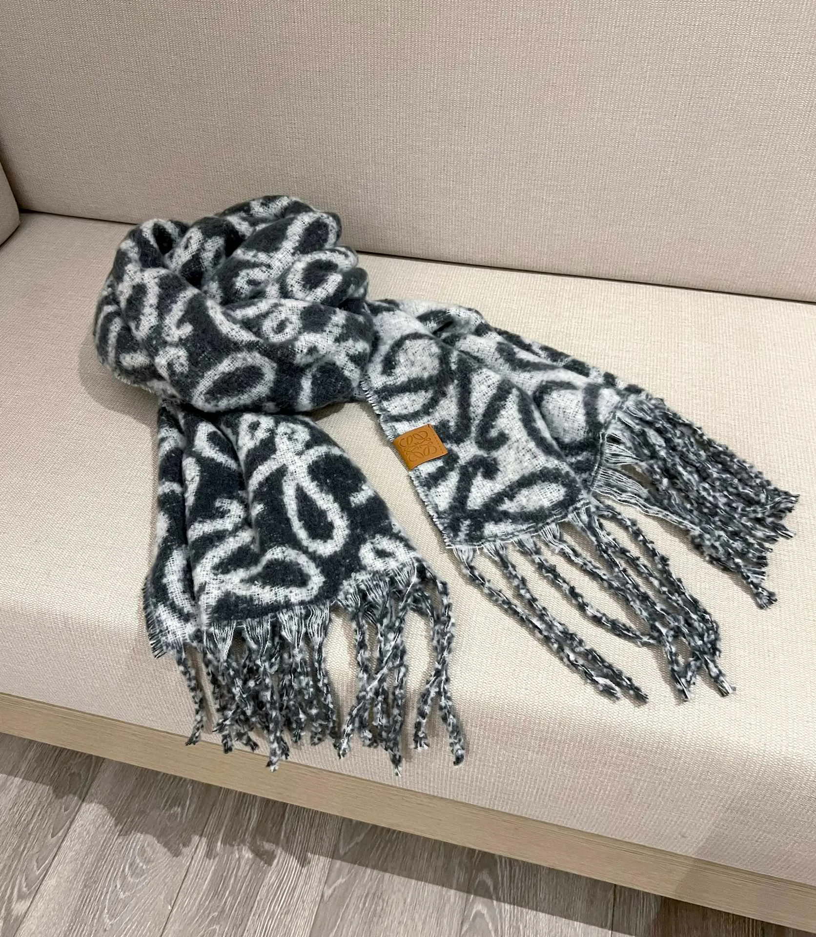 Шарфы Loewe 5728386