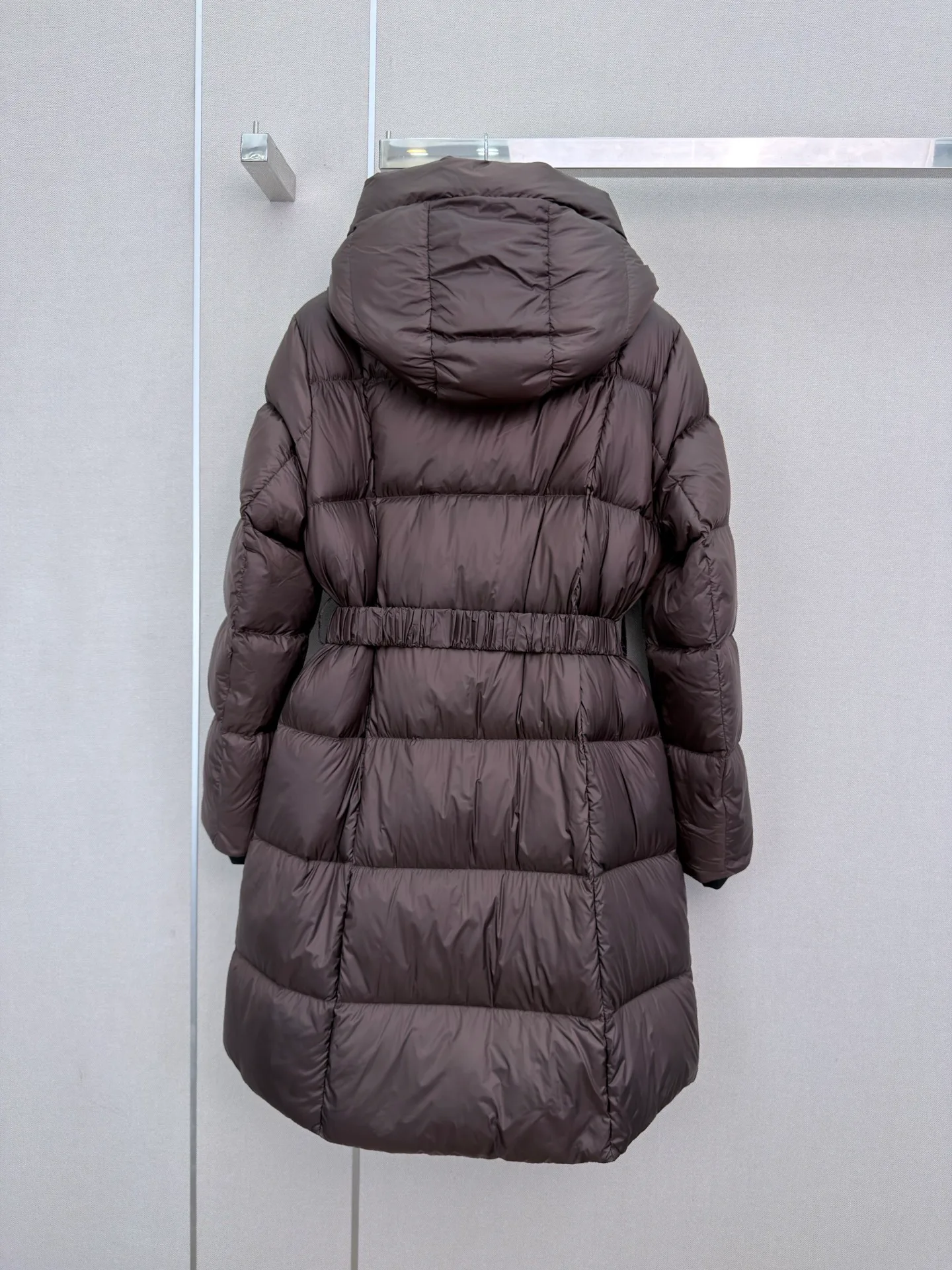 Куртки И Пуховики Женские Prada 18108887