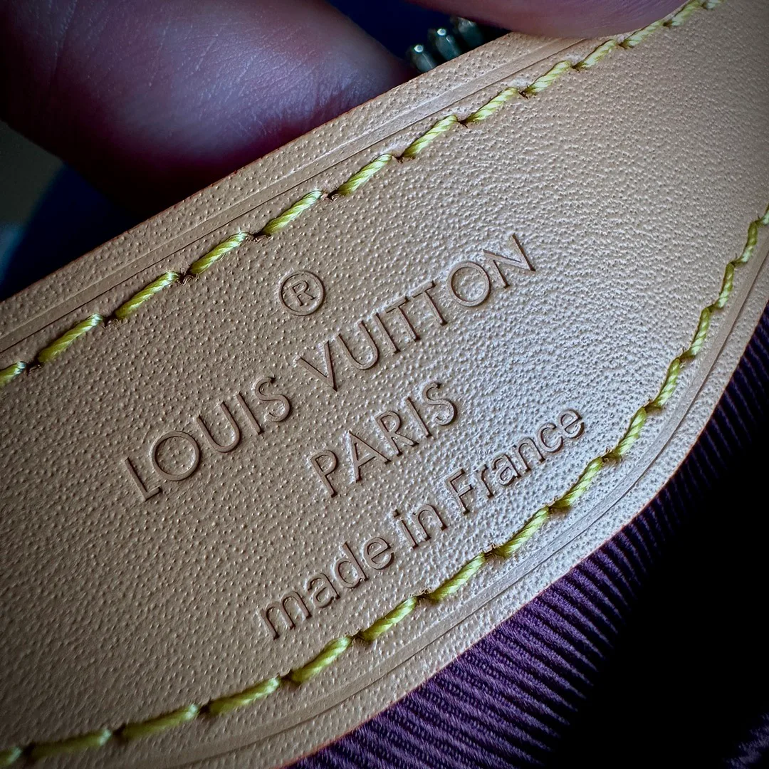 Классические Сумки Женские Louis Vuitton 11508436