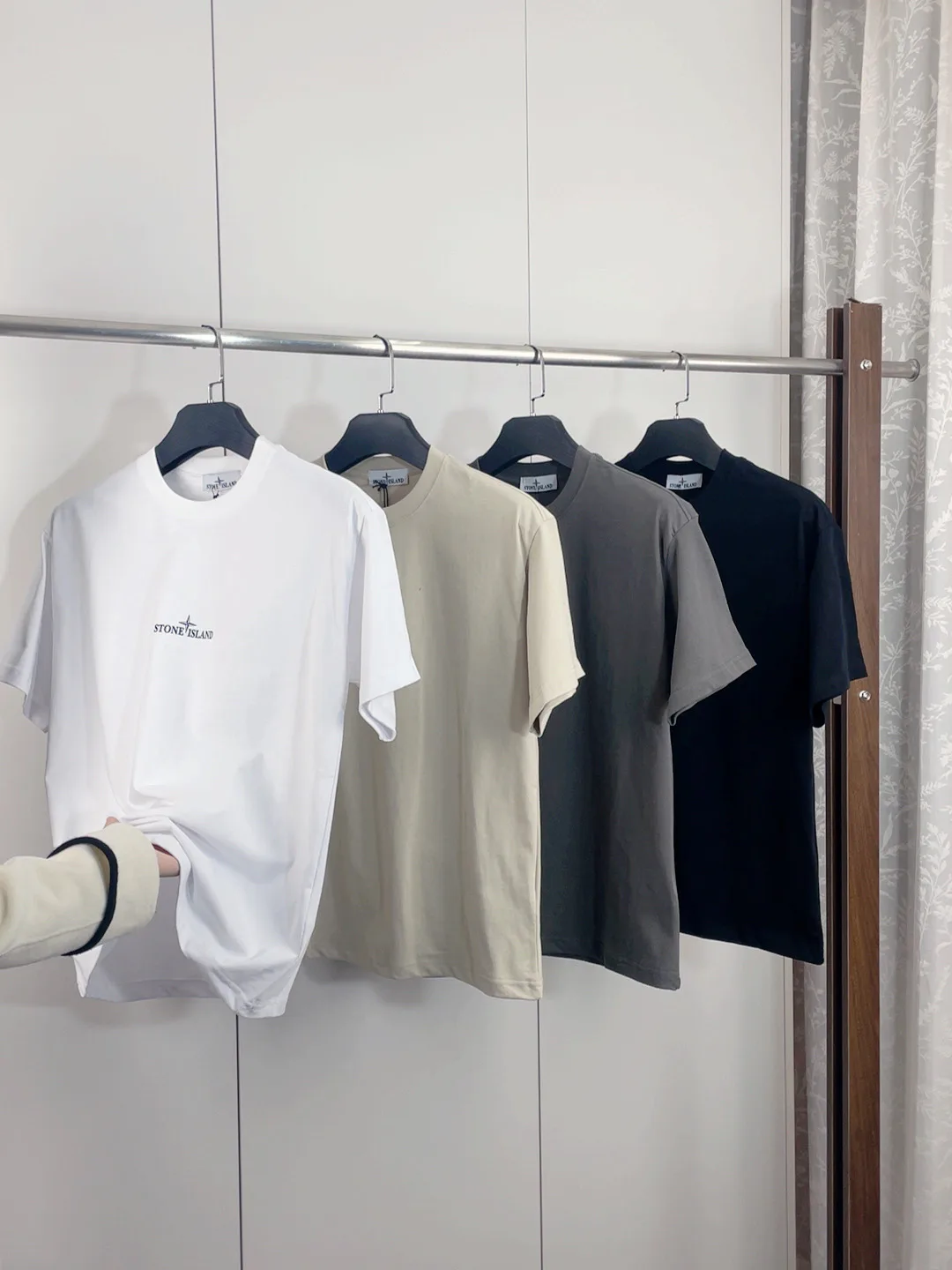 Футболки Женские Stone Island 11151387