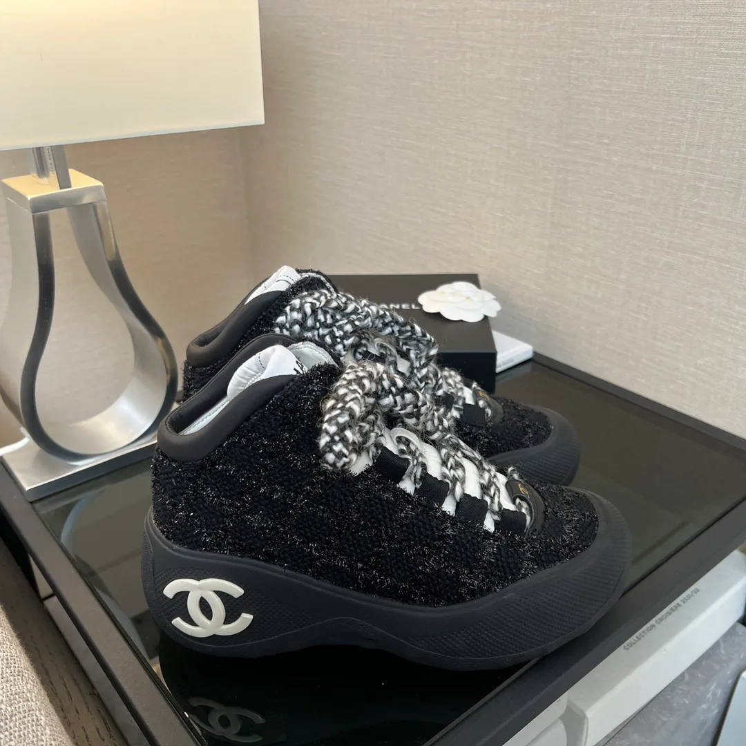 Кроссовки Женские Chanel 2937726