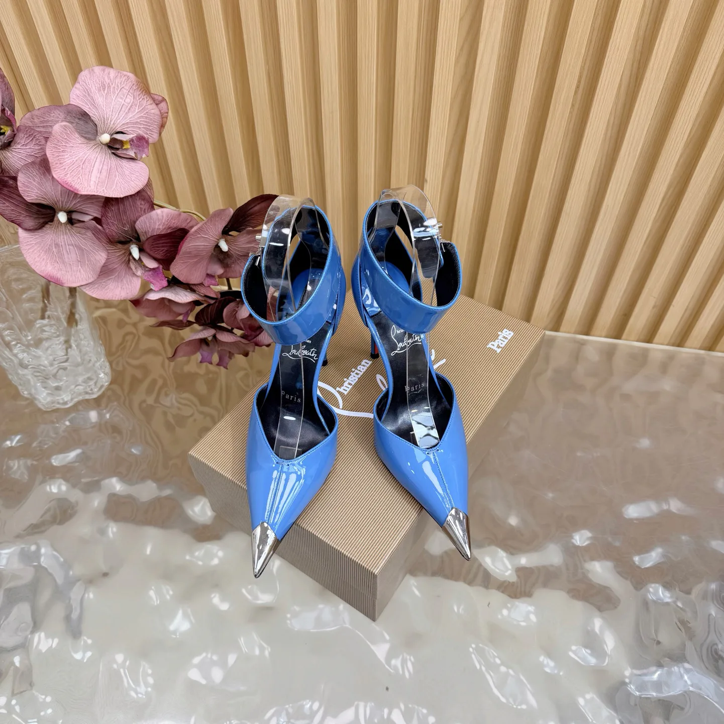 Туфли Женские Christian Louboutin 913120