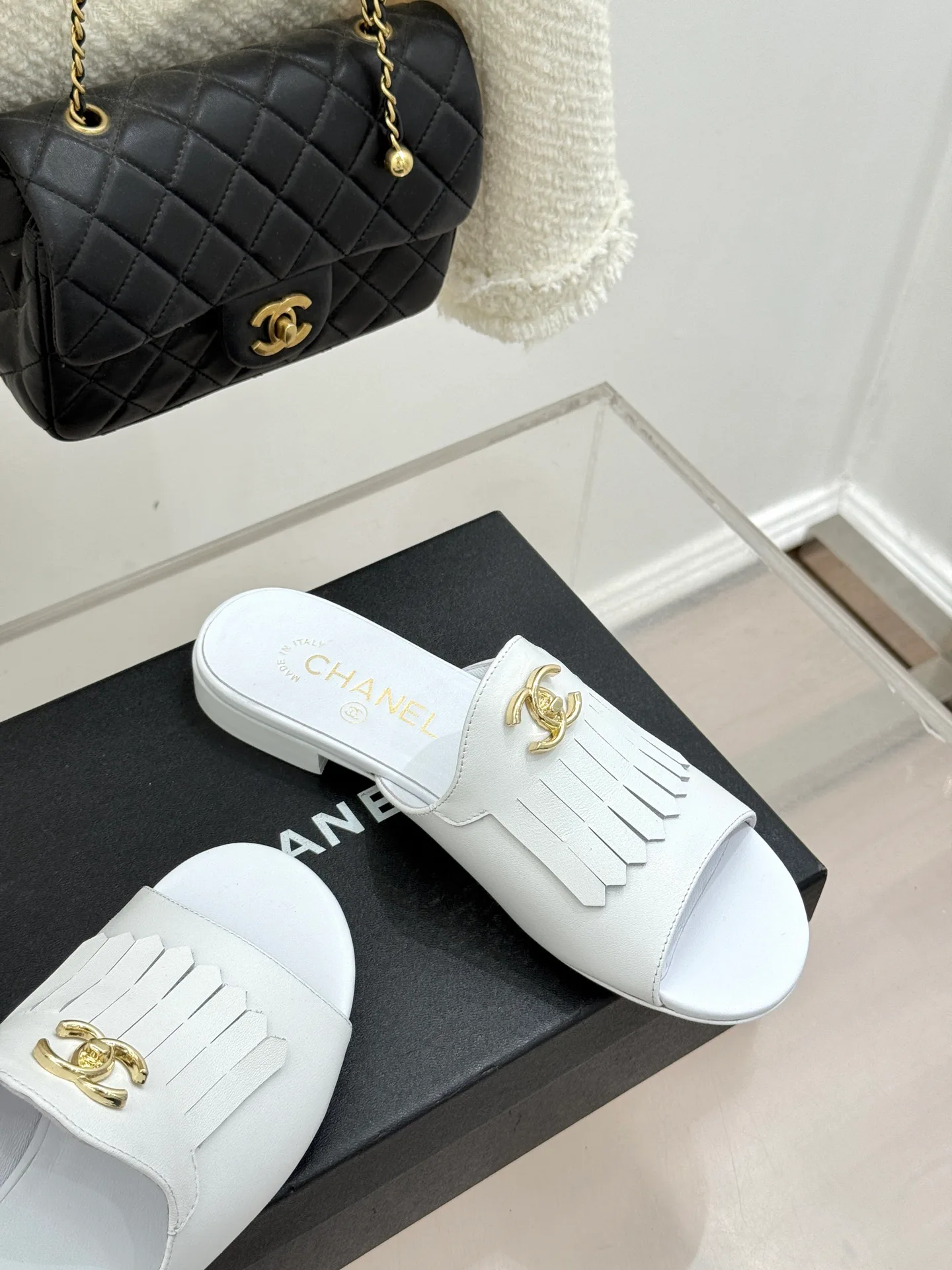 Шлепанцы Женские Chanel 11182778