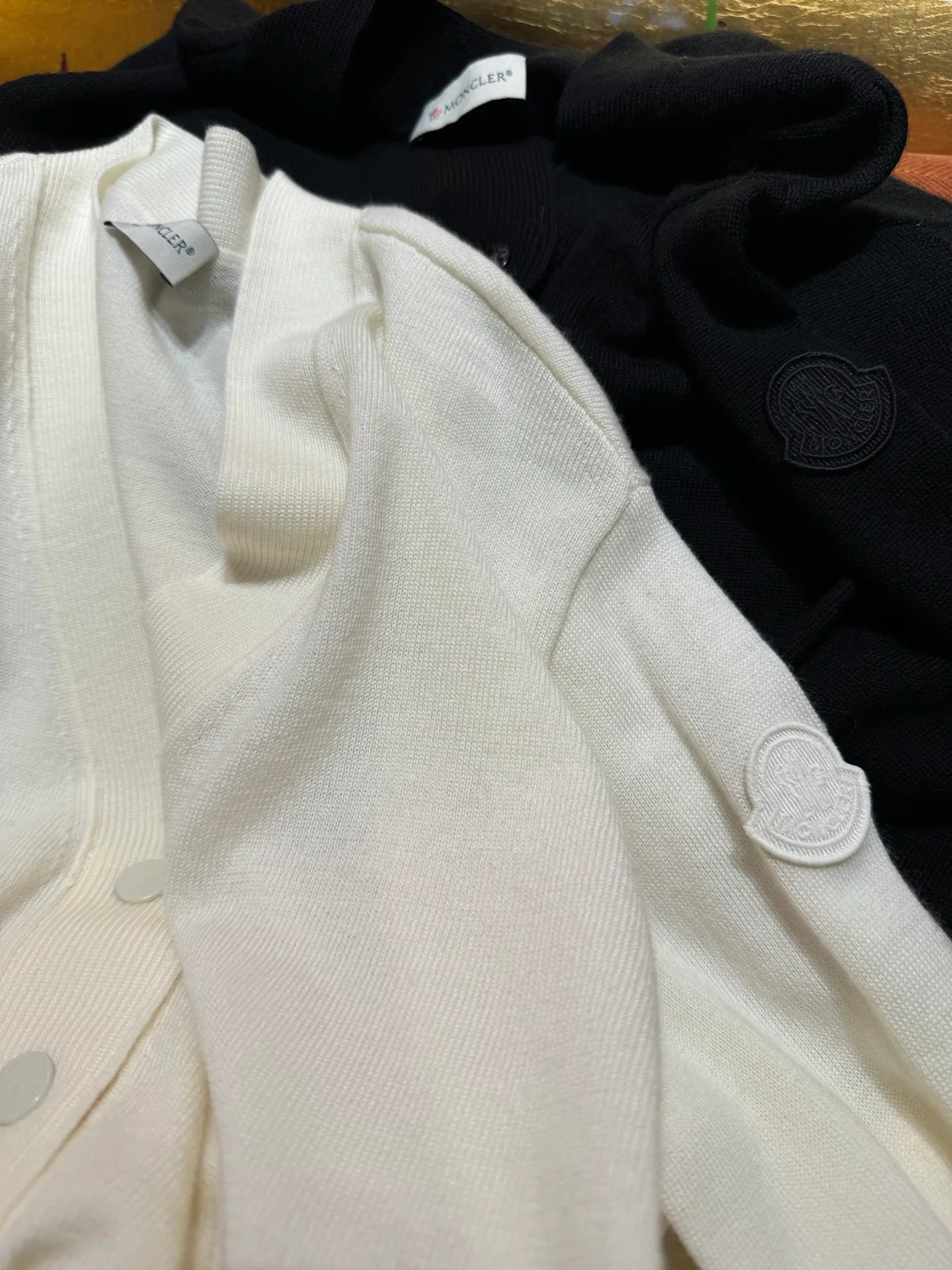 Джемперы Женские Moncler 23929