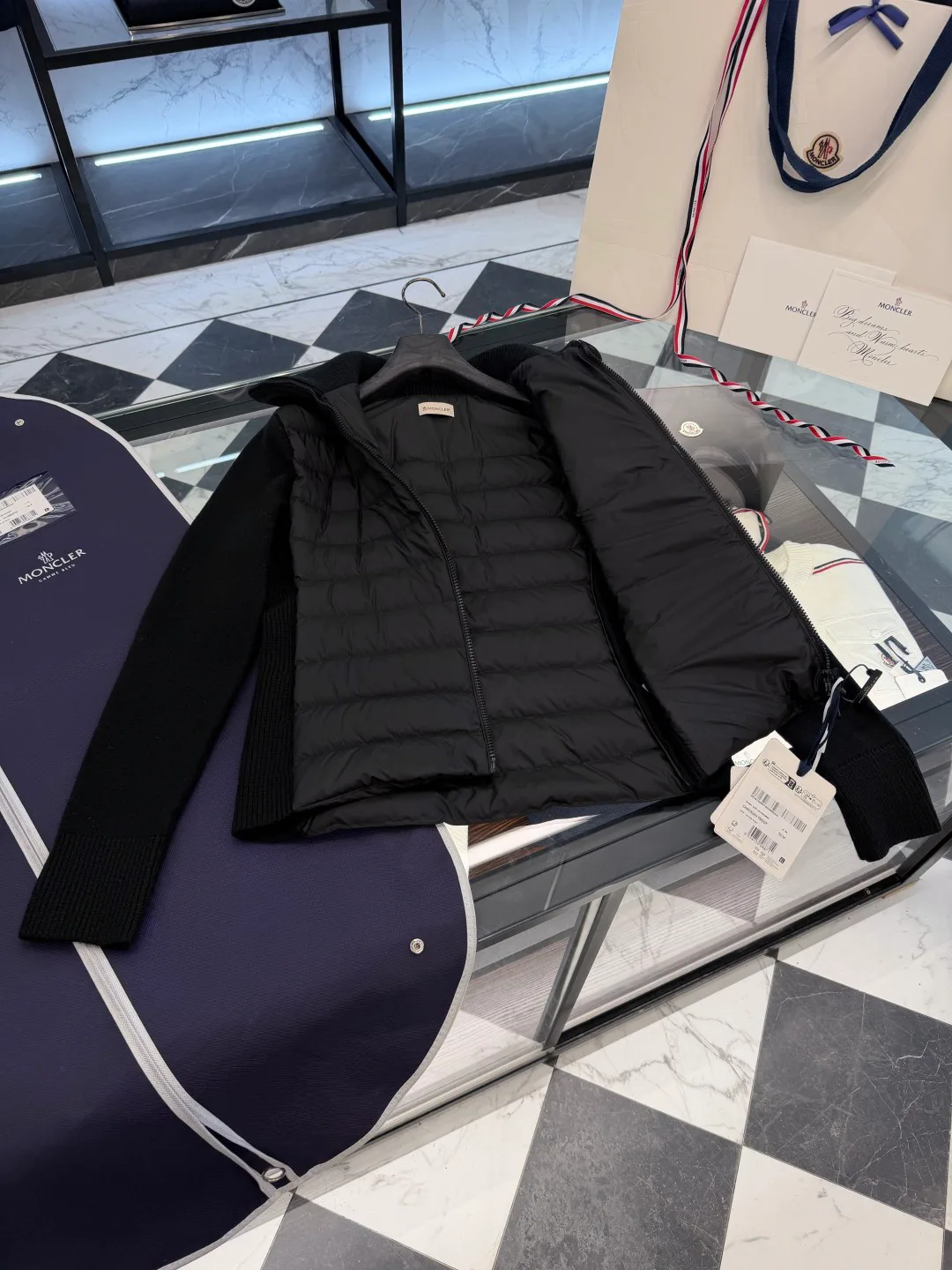 Куртки И Пуховики Женские Moncler 1738470