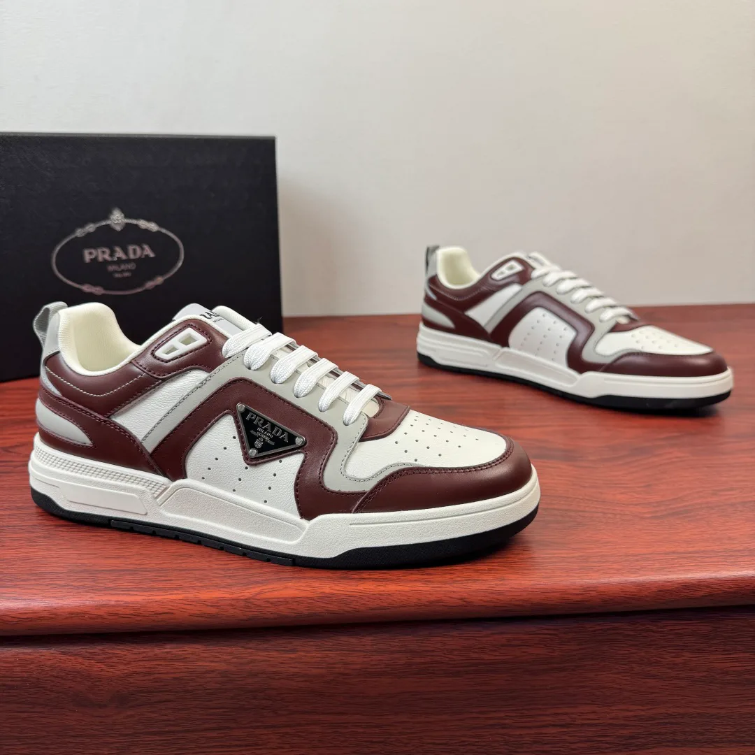 Кроссовки Мужские Prada 13216378