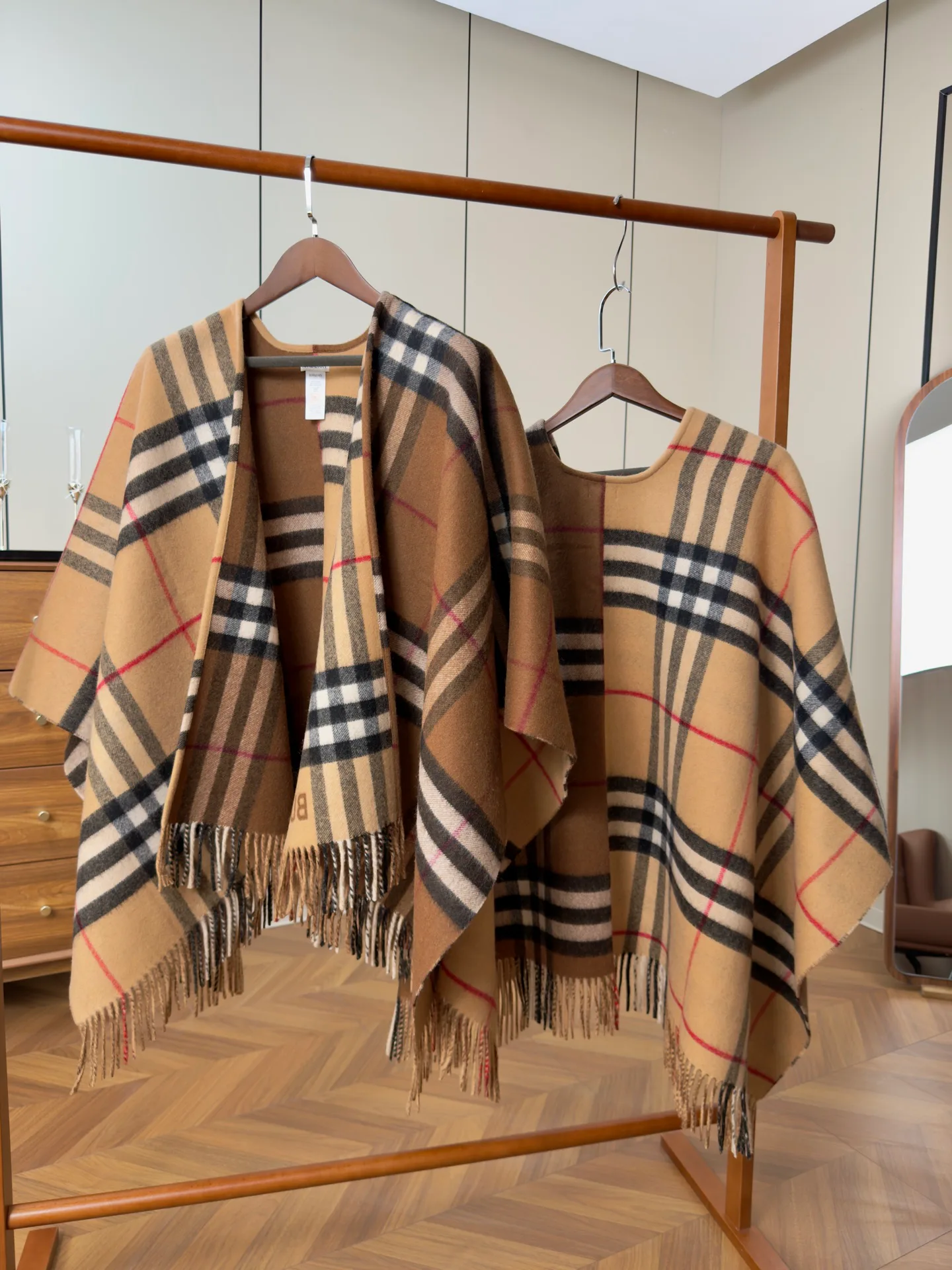 Шарфы Burberry 17931891