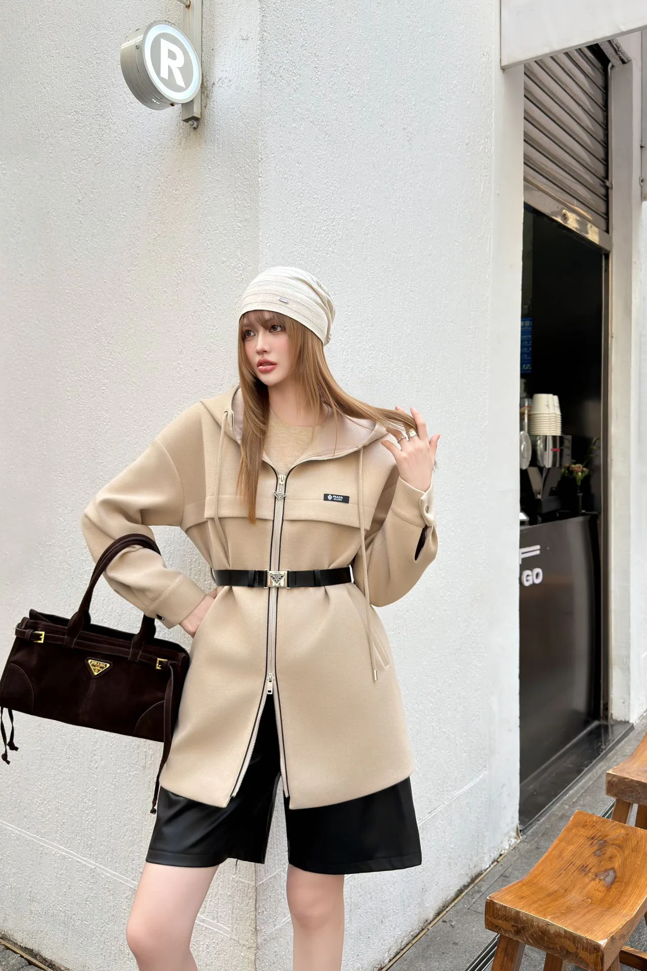 Куртки И Пуховики Женские Prada 550459