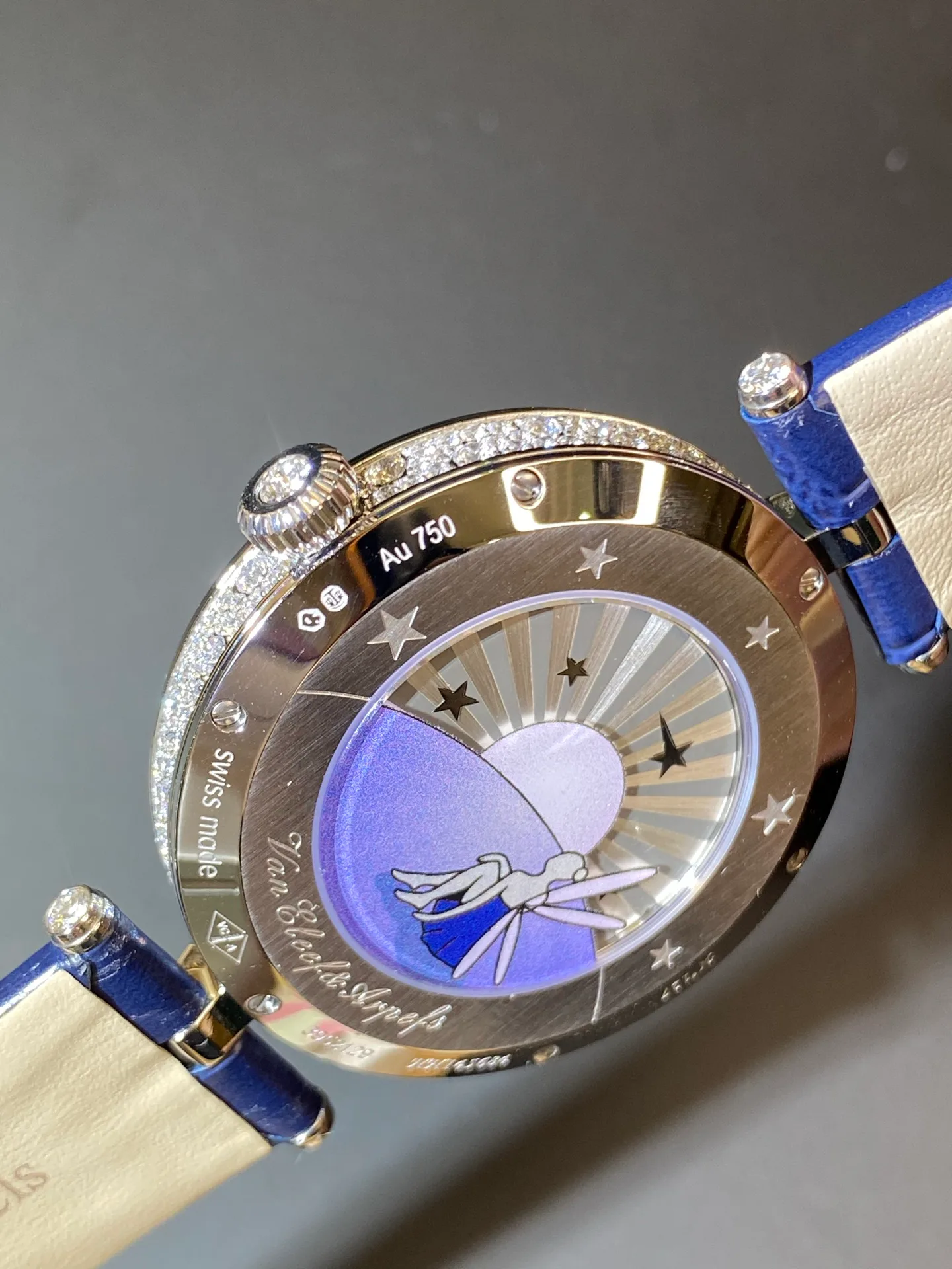 Бижутерия Van Cleef & Arpels 9650833