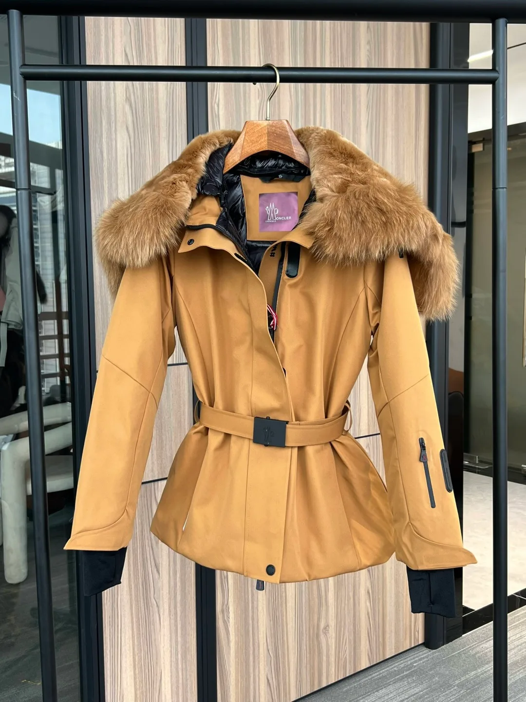 Куртки И Пуховики Женские Moncler 227394