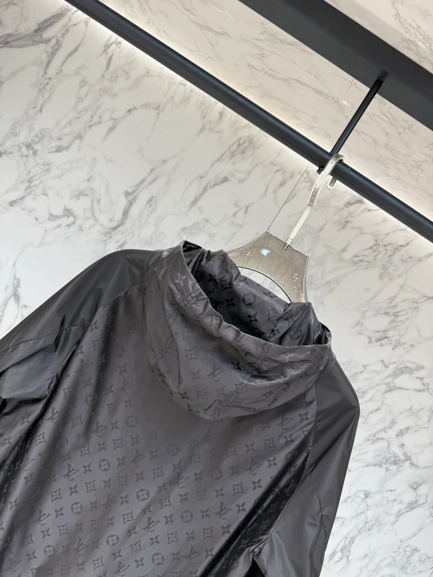 Куртки И Пуховики Мужские Louis Vuitton 11626913