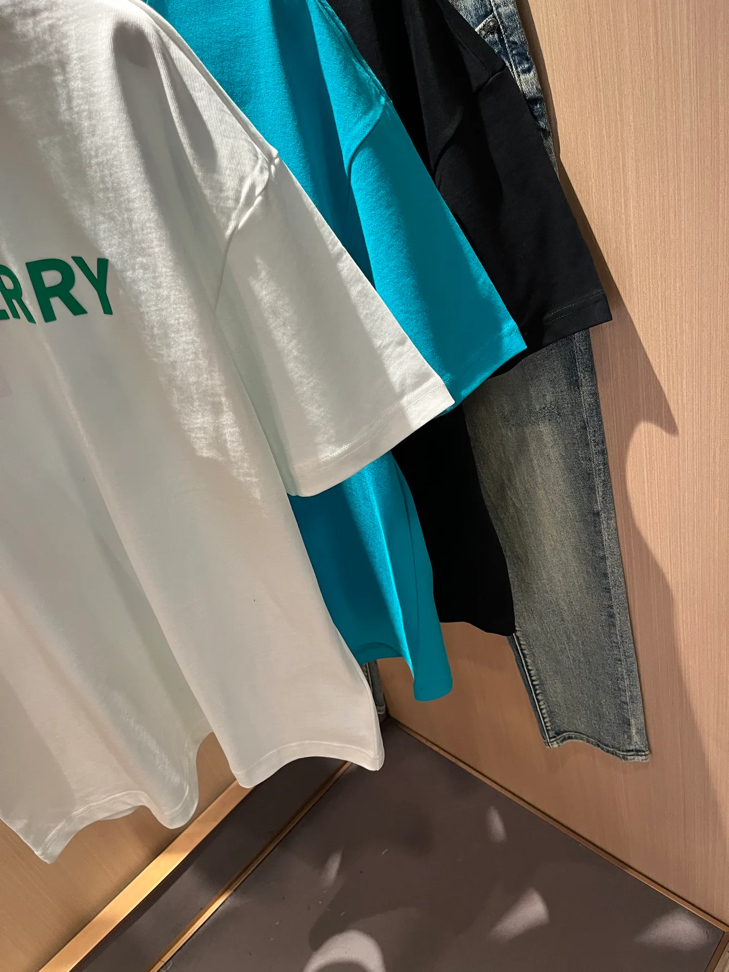 Футболки Женские Burberry 10242329