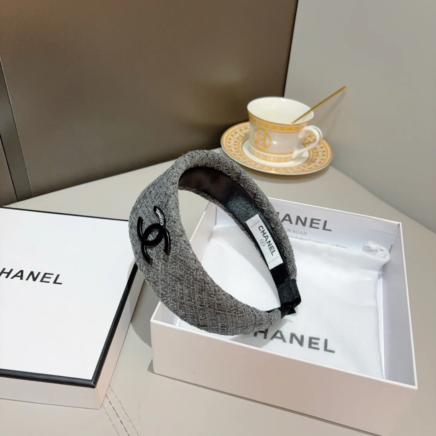 Головные Уборы Chanel 13079154