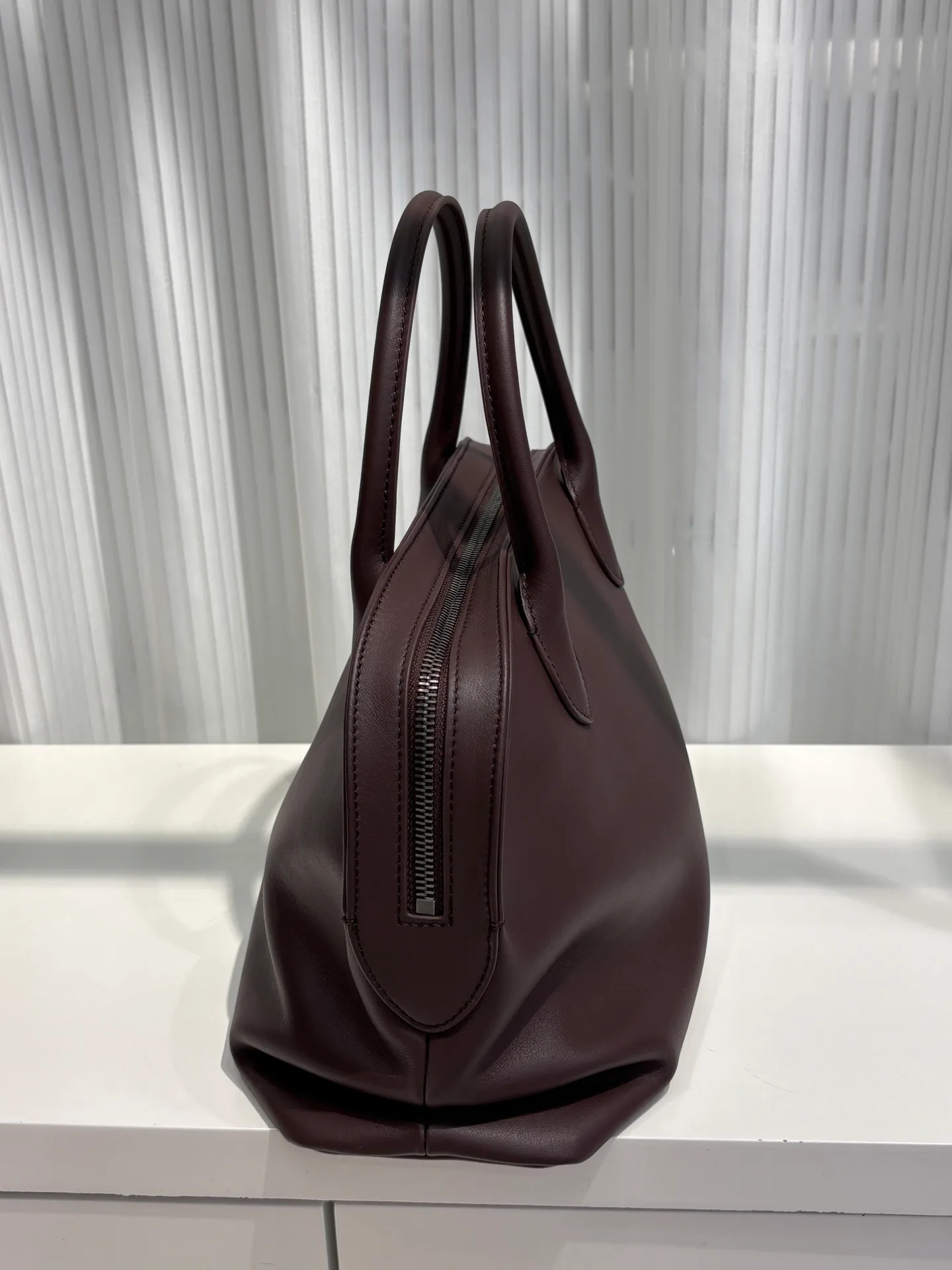 Классические Сумки Женские The Row 187008