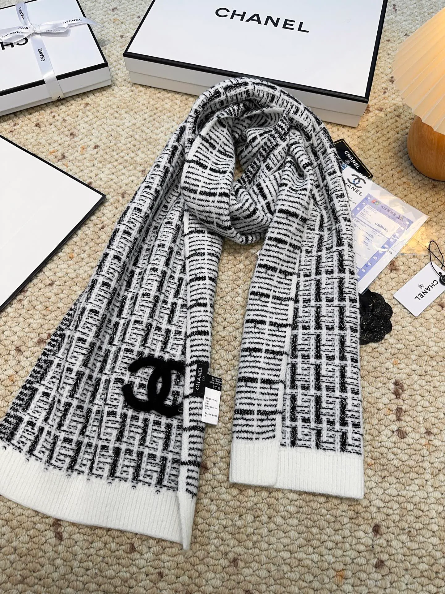 Шарфы Chanel 18105434