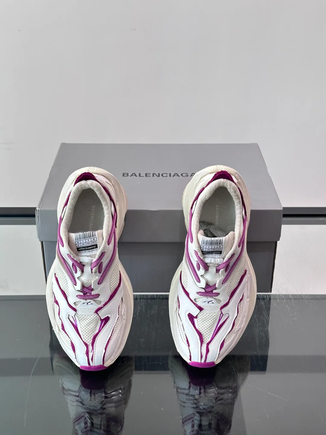 Кроссовки Женские Balenciaga 17649837