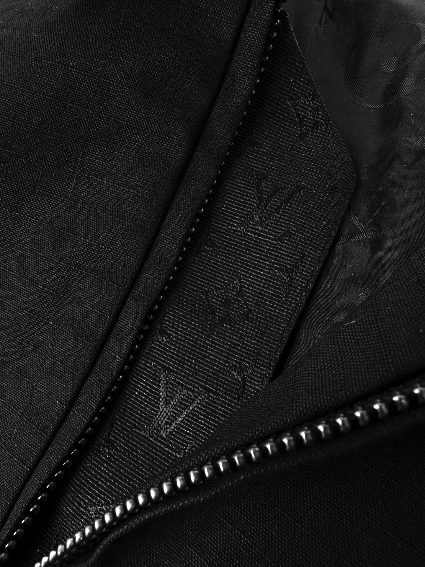 Куртки И Пуховики Мужские Louis Vuitton 18237089