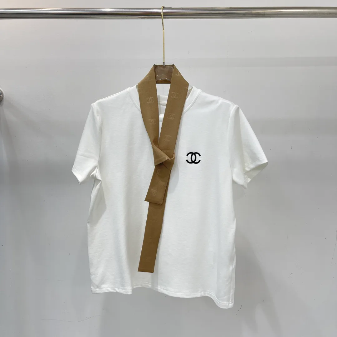 Костюмы Женские Chanel 11569471