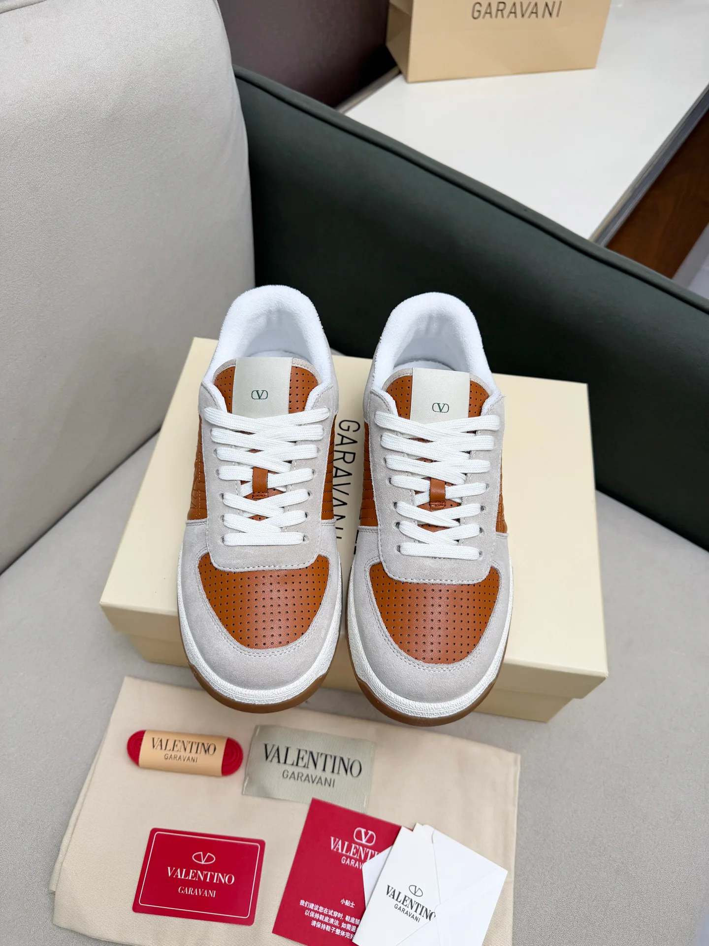 Кроссовки Женские Valentino 2628059