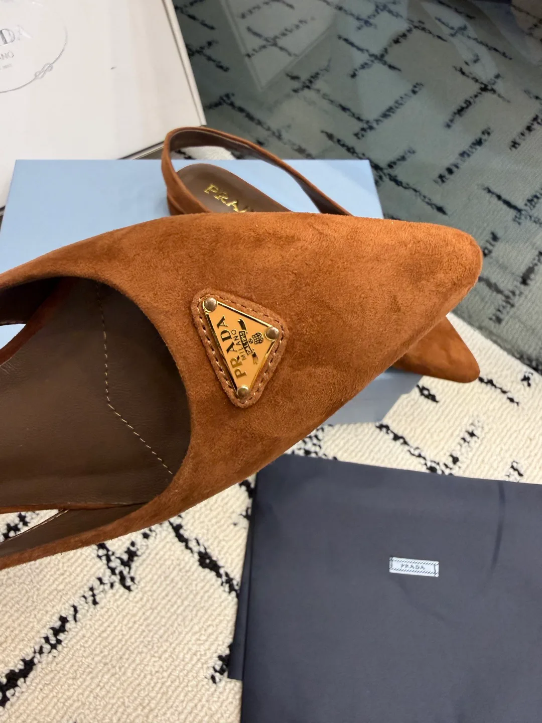 Туфли Женские Prada 16960892