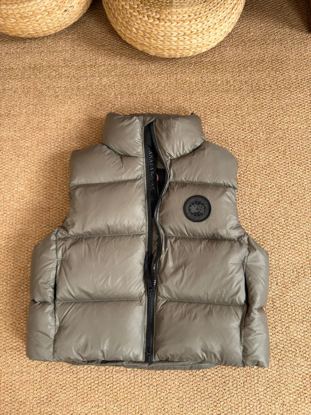 Жилеты Женские Canada Goose 18336867