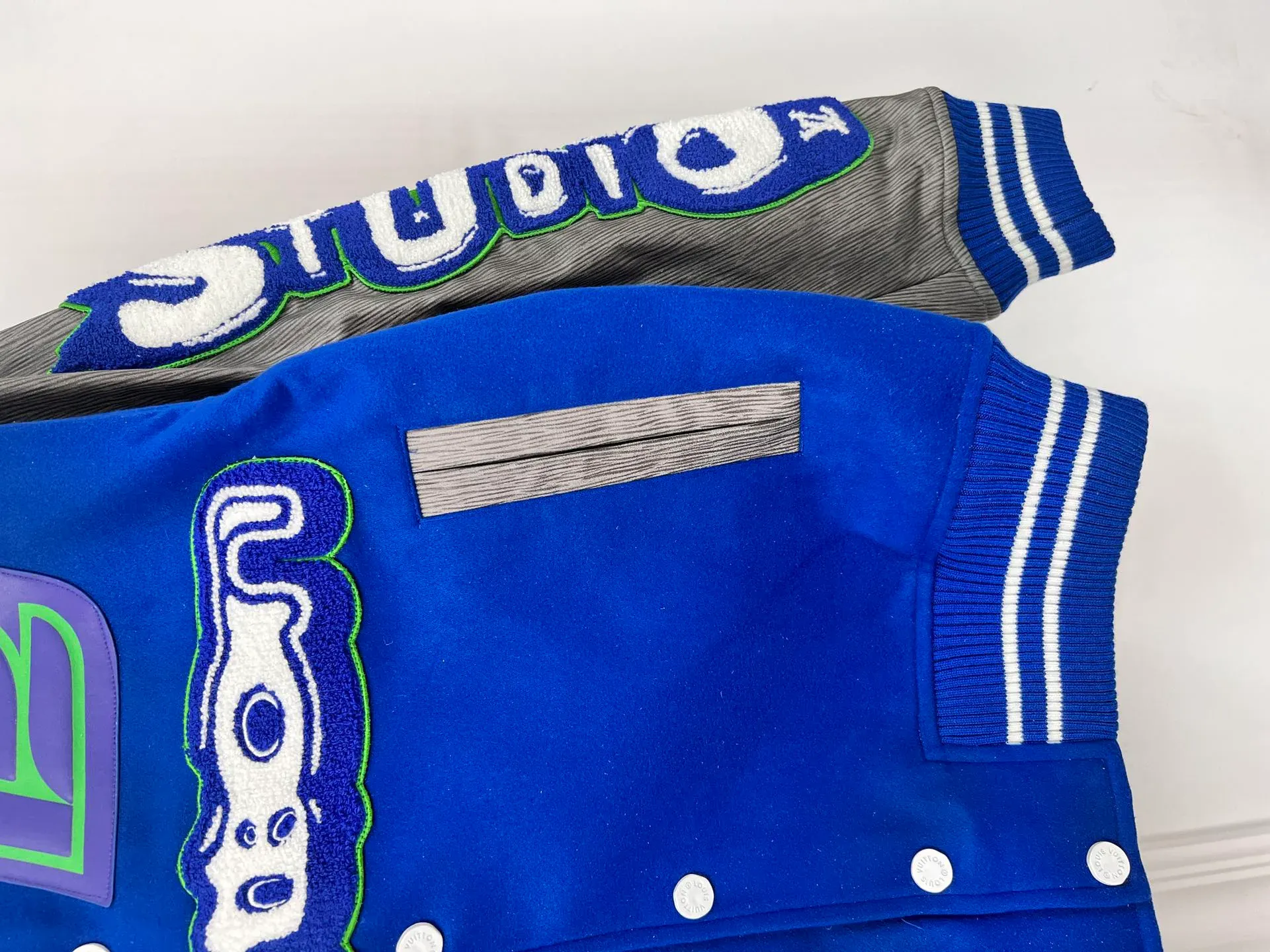 Куртки И Пуховики Мужские Louis Vuitton 6244