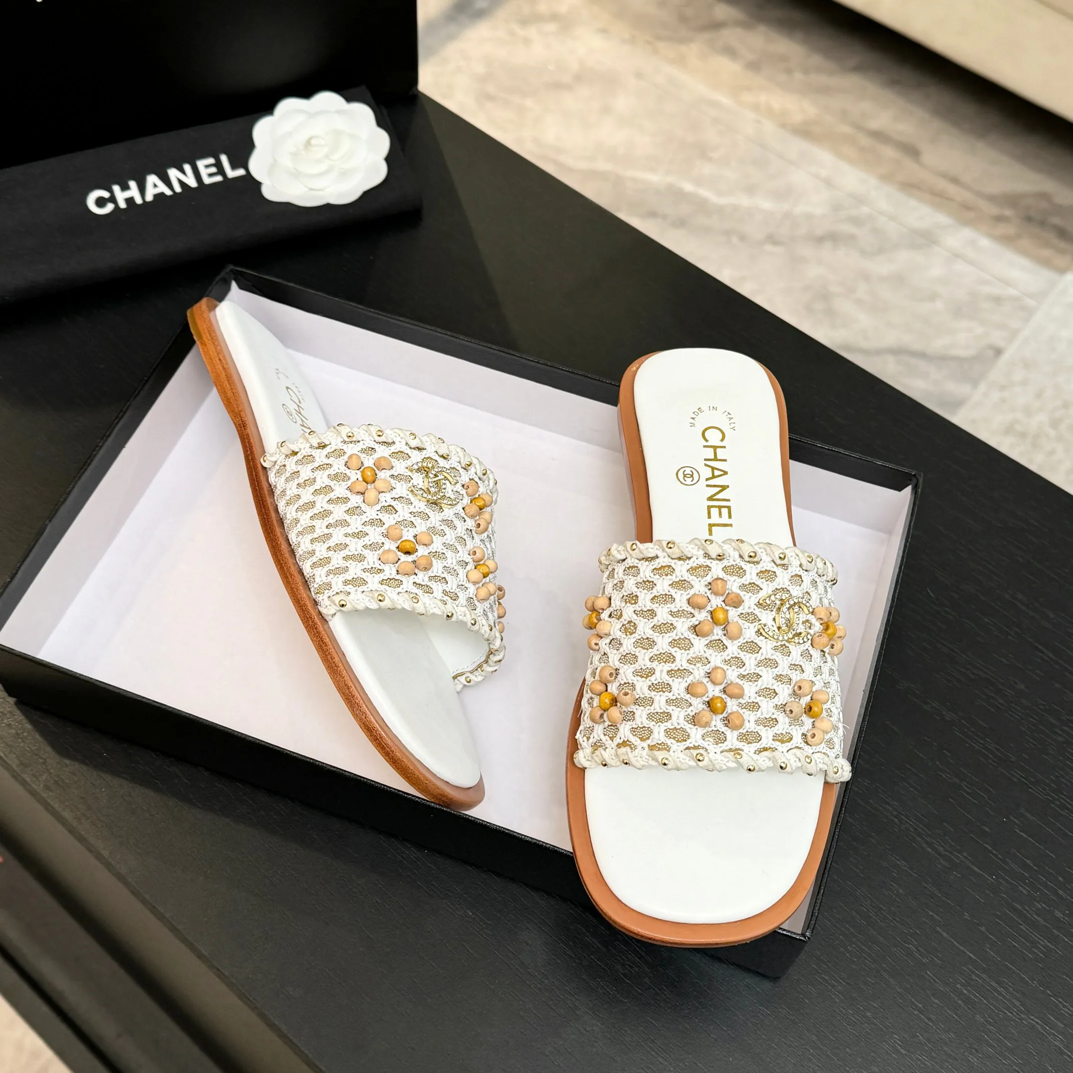 Шлепанцы Женские Chanel 10611362