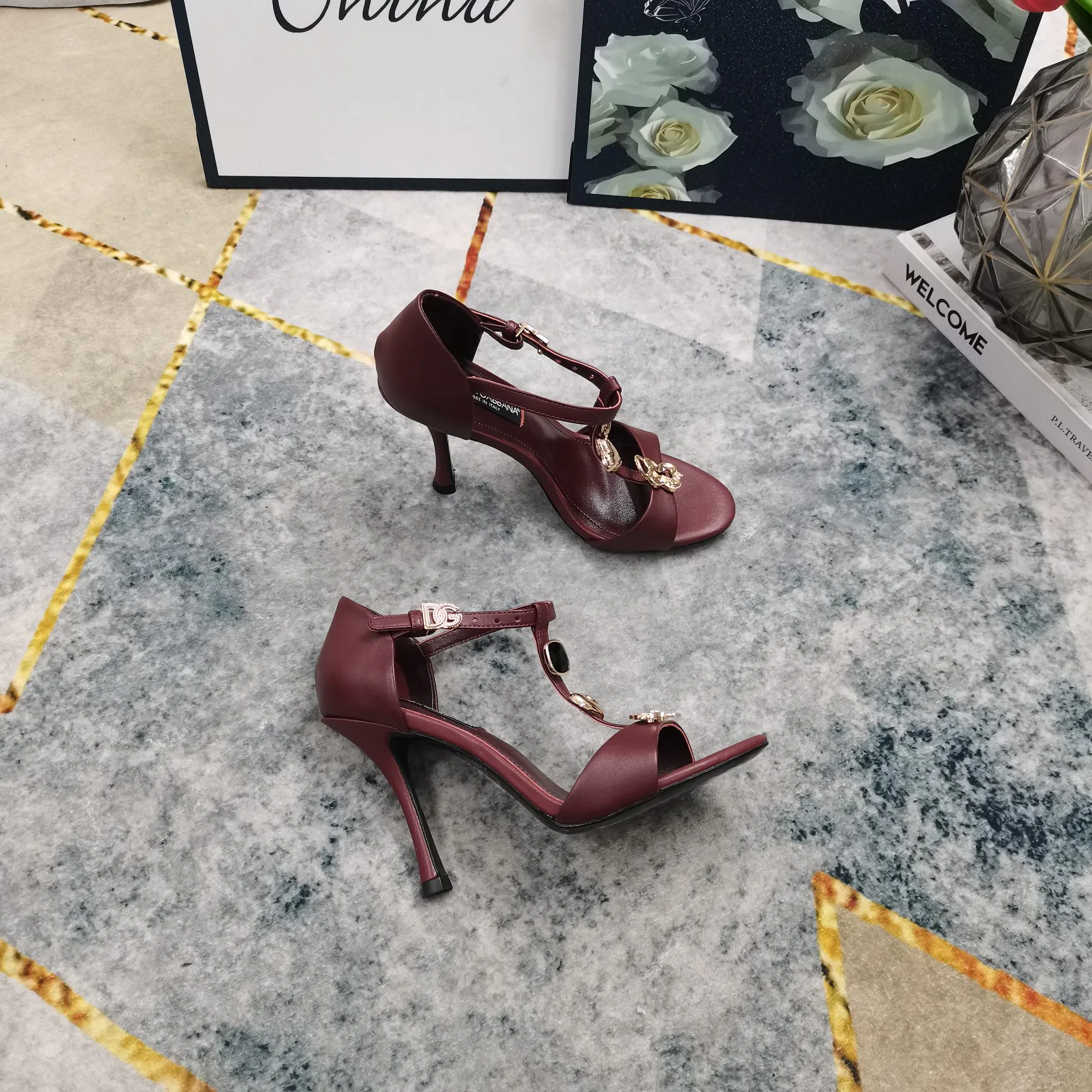 Босоножки Женские Dolce & Gabbana 11247978