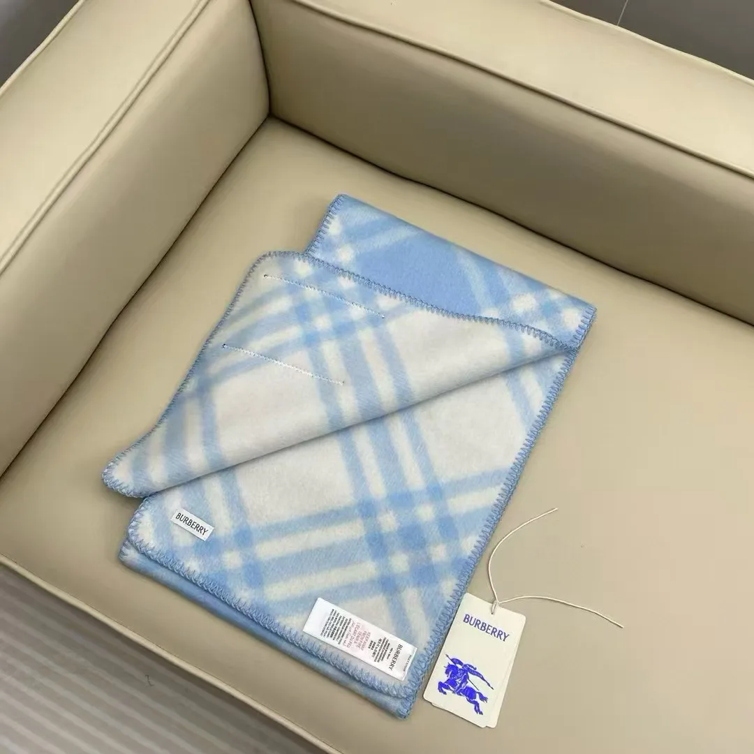 Шарфы Burberry 251523