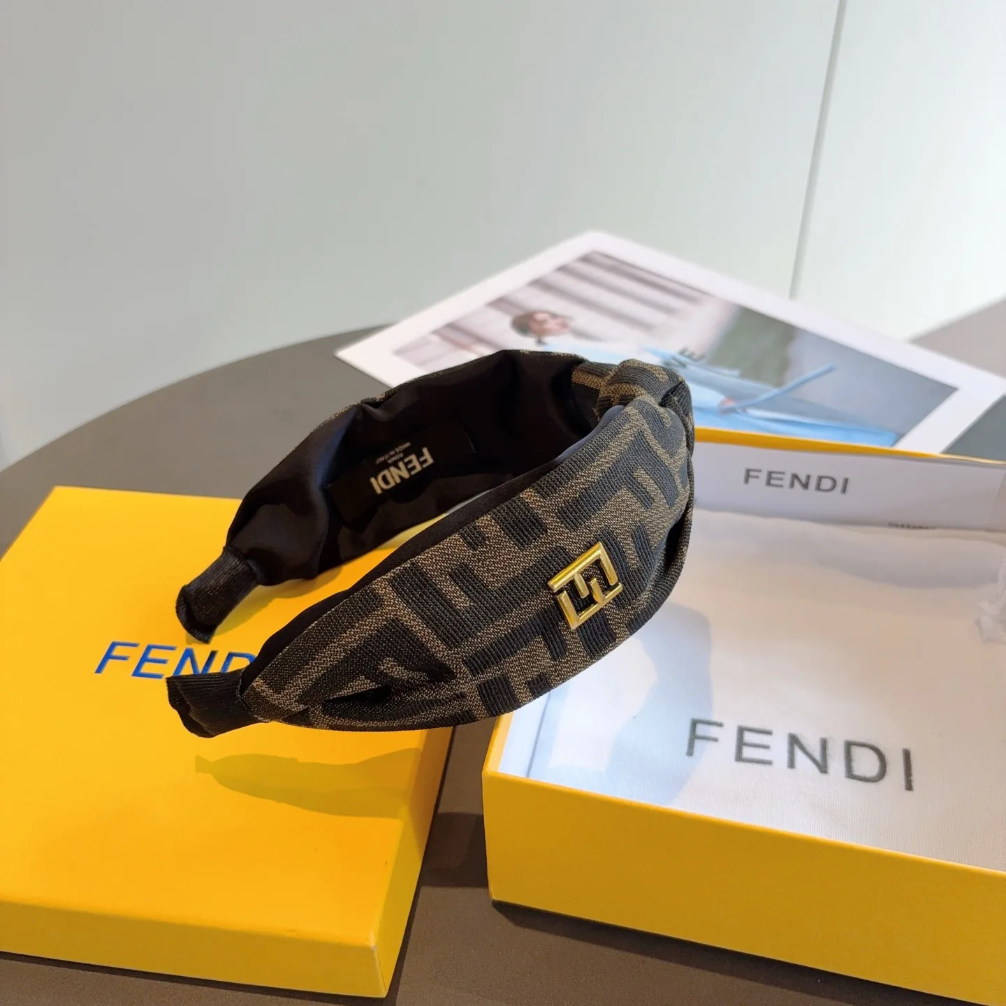 Головные Уборы Fendi 11469132