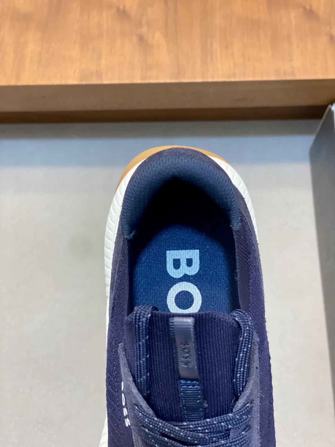 Кроссовки Мужские Hugo Boss 2030104