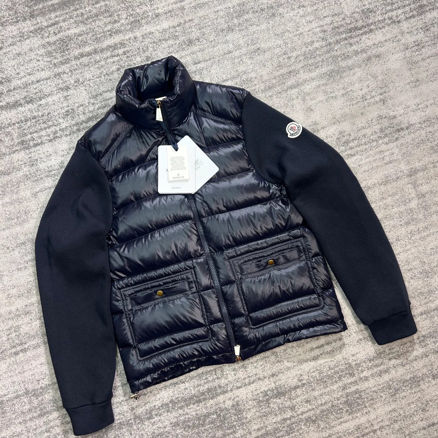 Куртки И Пуховики Женские Moncler 19039352