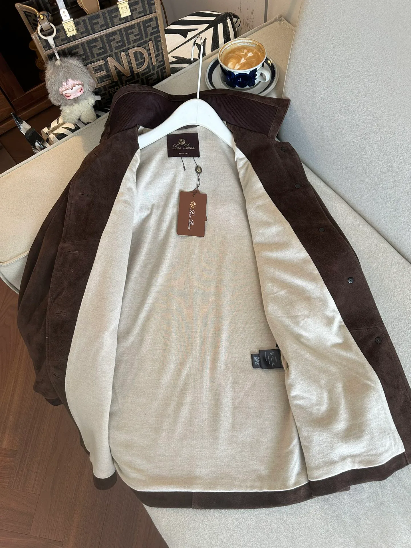 Кожаные Куртки И Дублёнки Женские Loro Piana 1324886