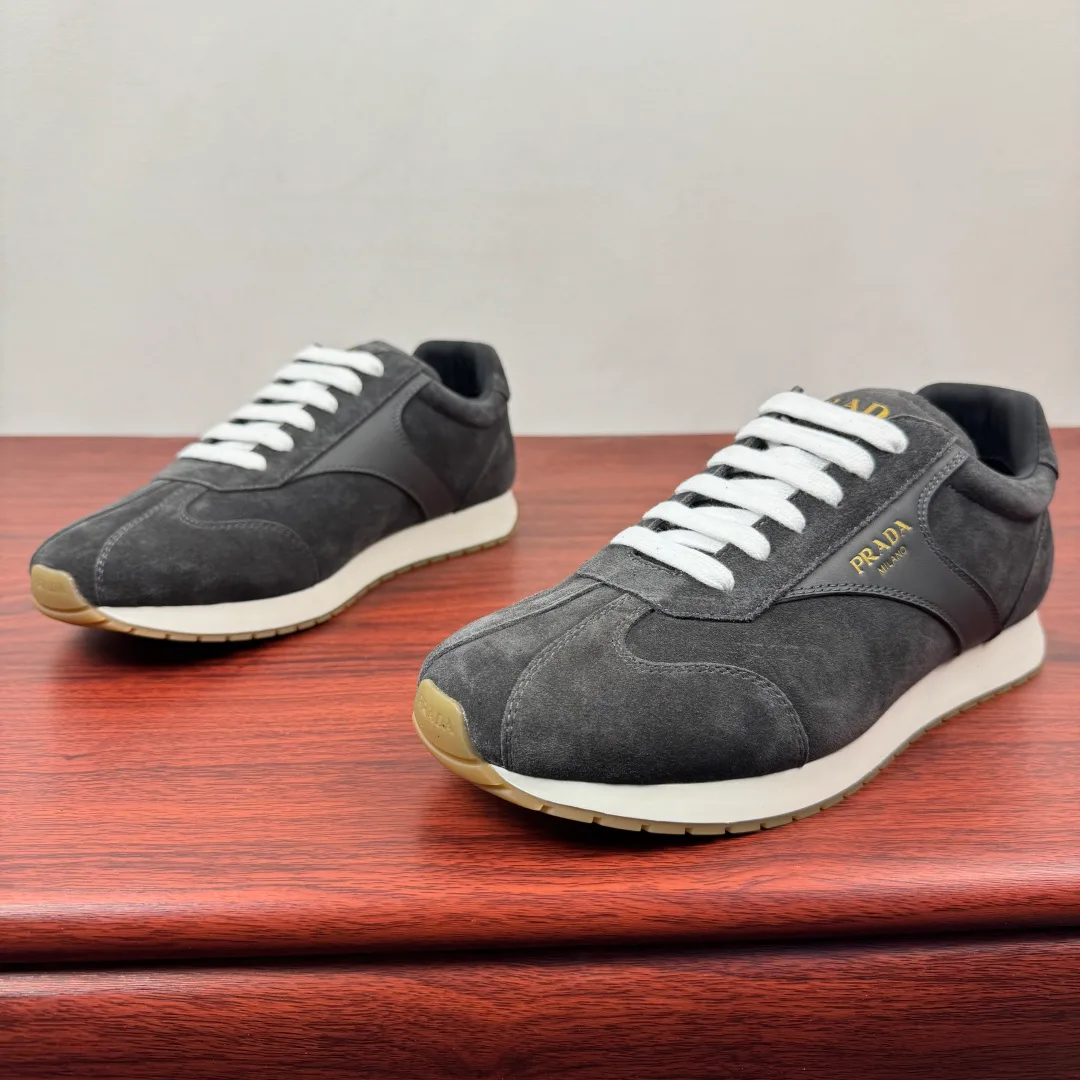 Кроссовки Мужские Prada 4898736