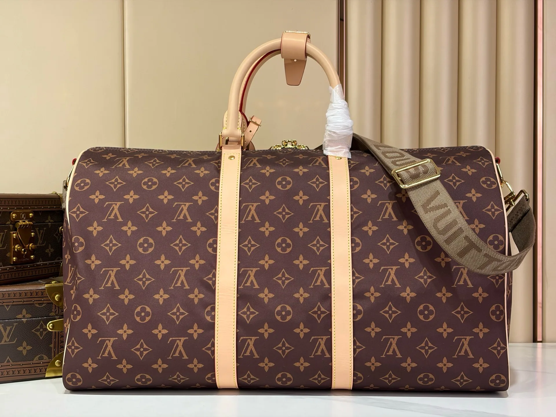 Дорожные Сумки Женские Louis Vuitton 18240343