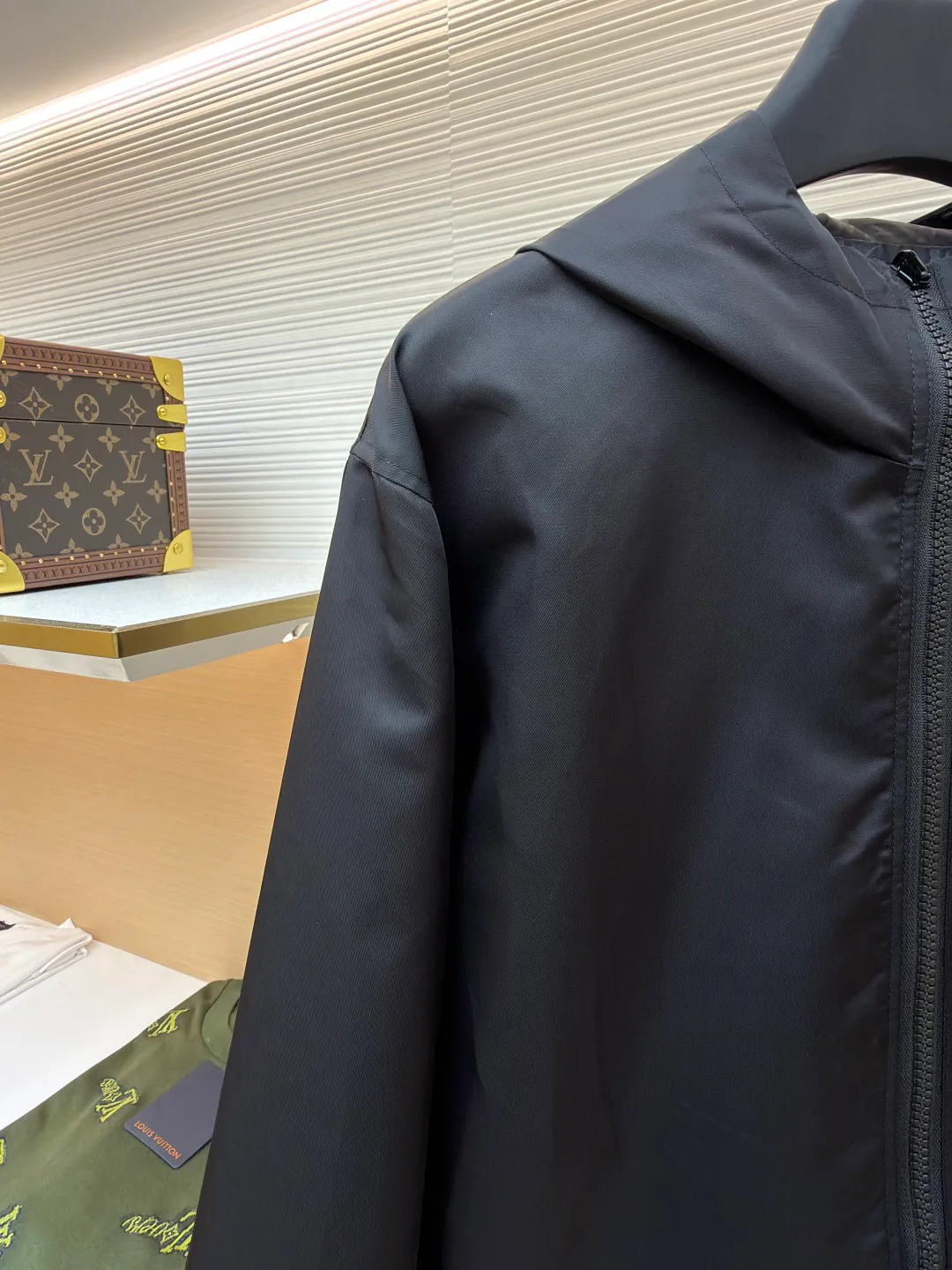 Куртки И Пуховики Мужские Louis Vuitton 11781079
