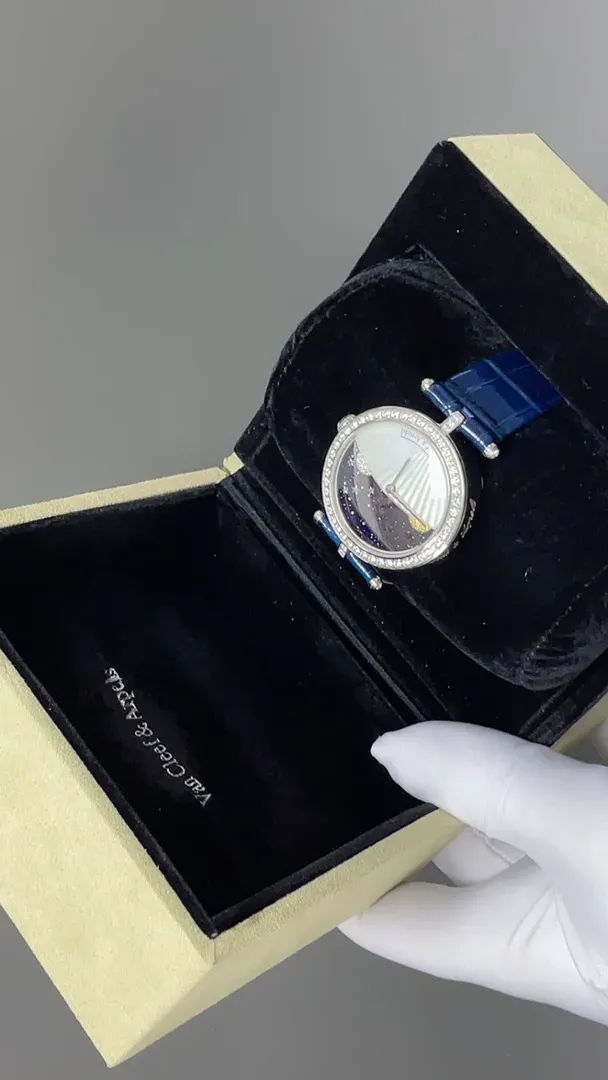 Часы Женские Van Cleef & Arpels 1892686