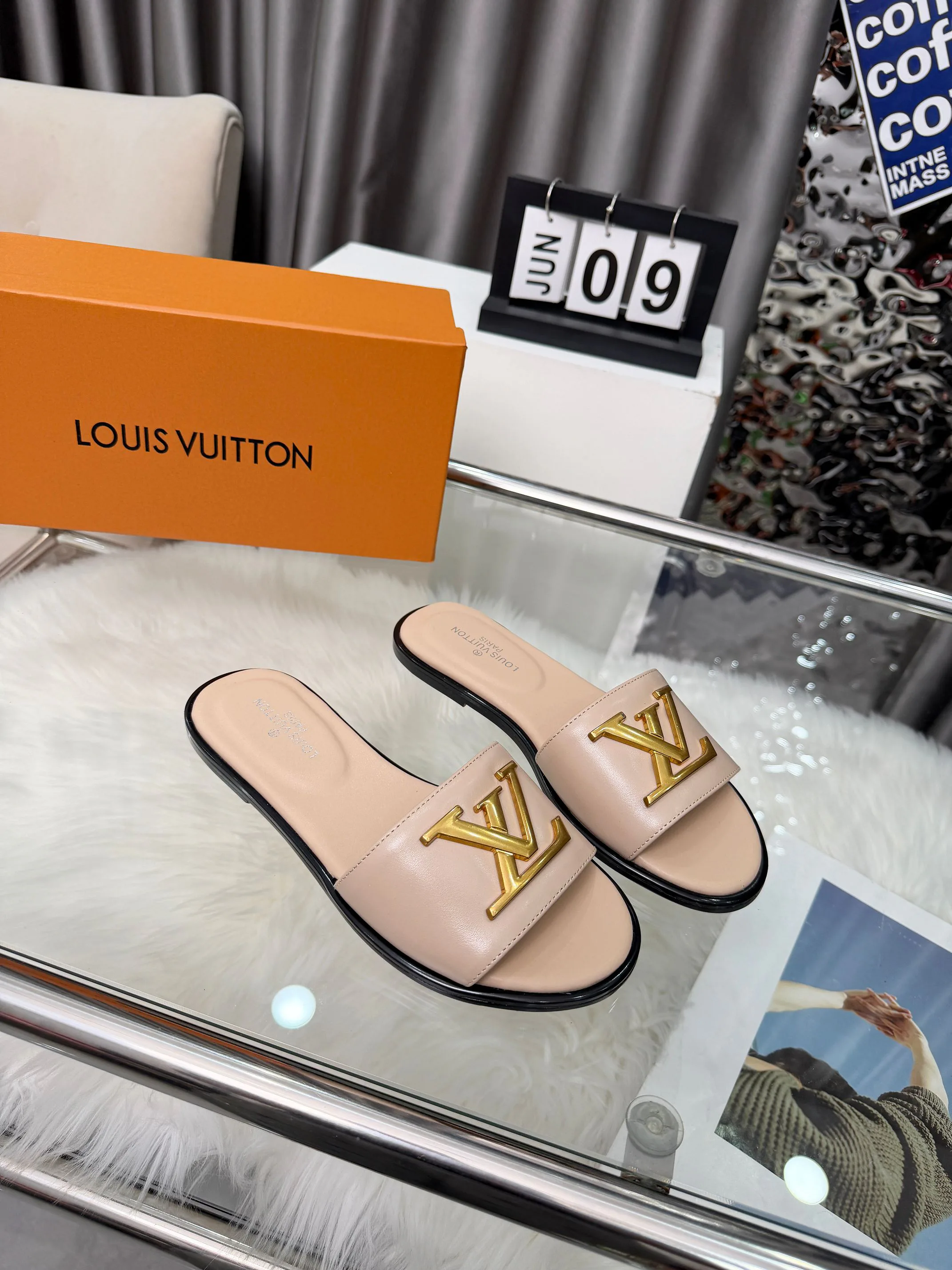 Туфли Женские Louis Vuitton 11633039