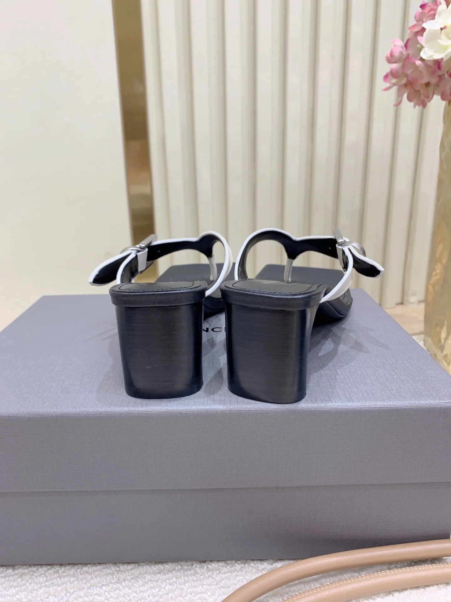 Босоножки Женские Balenciaga 1101748