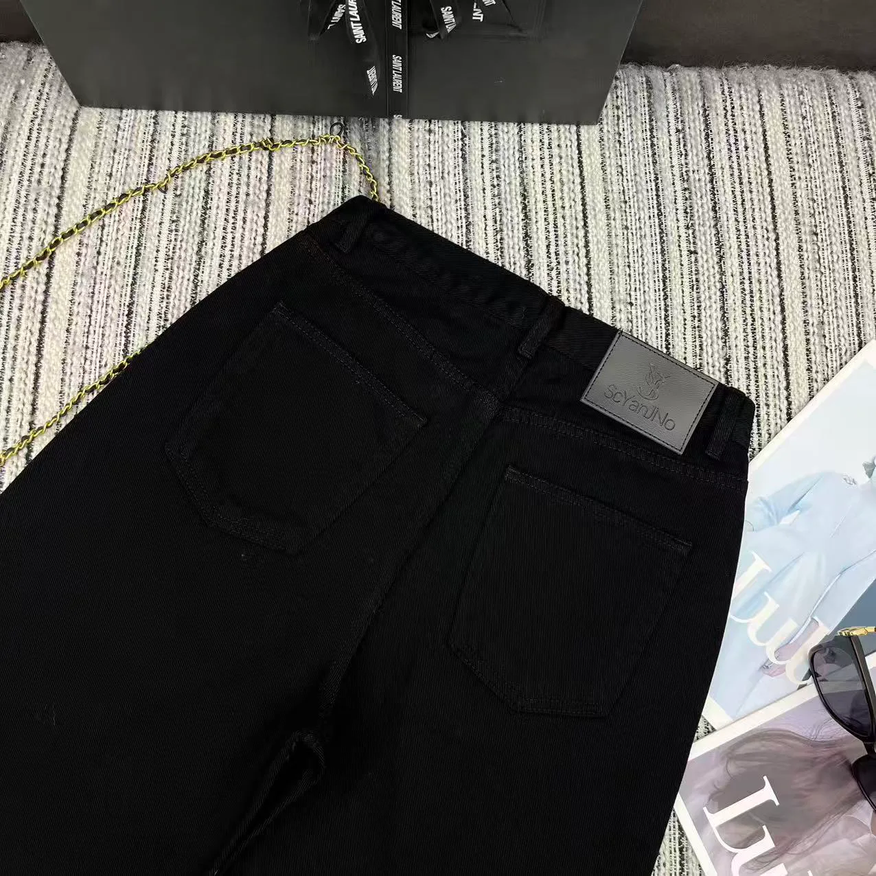 Шорты Женские Saint Laurent 12945592