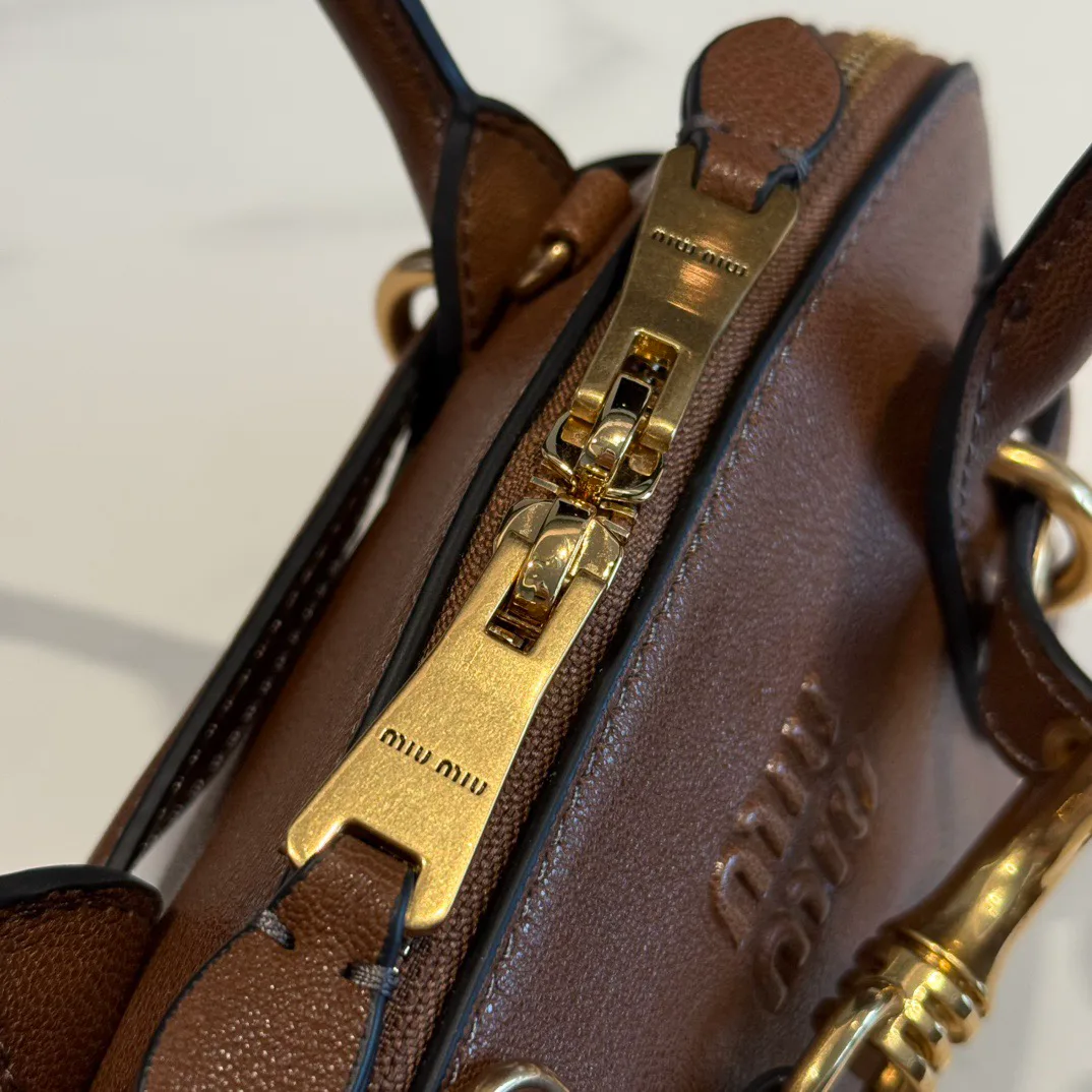 Классические Сумки Женские Miu Miu 11630284