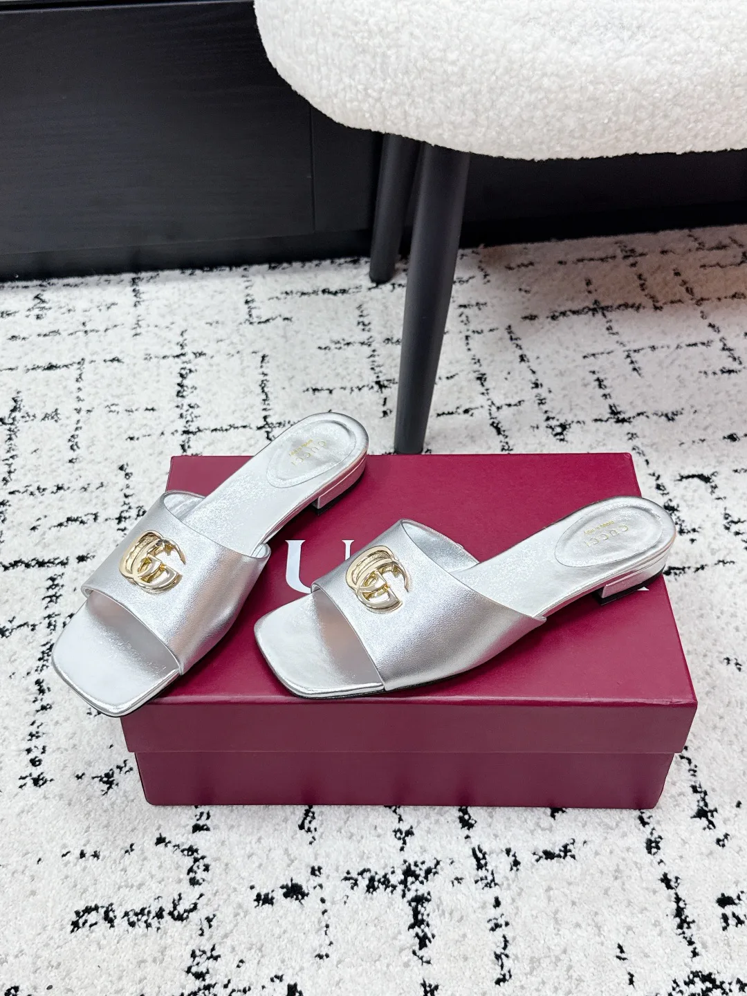 Шлепанцы Женские Gucci 11535435