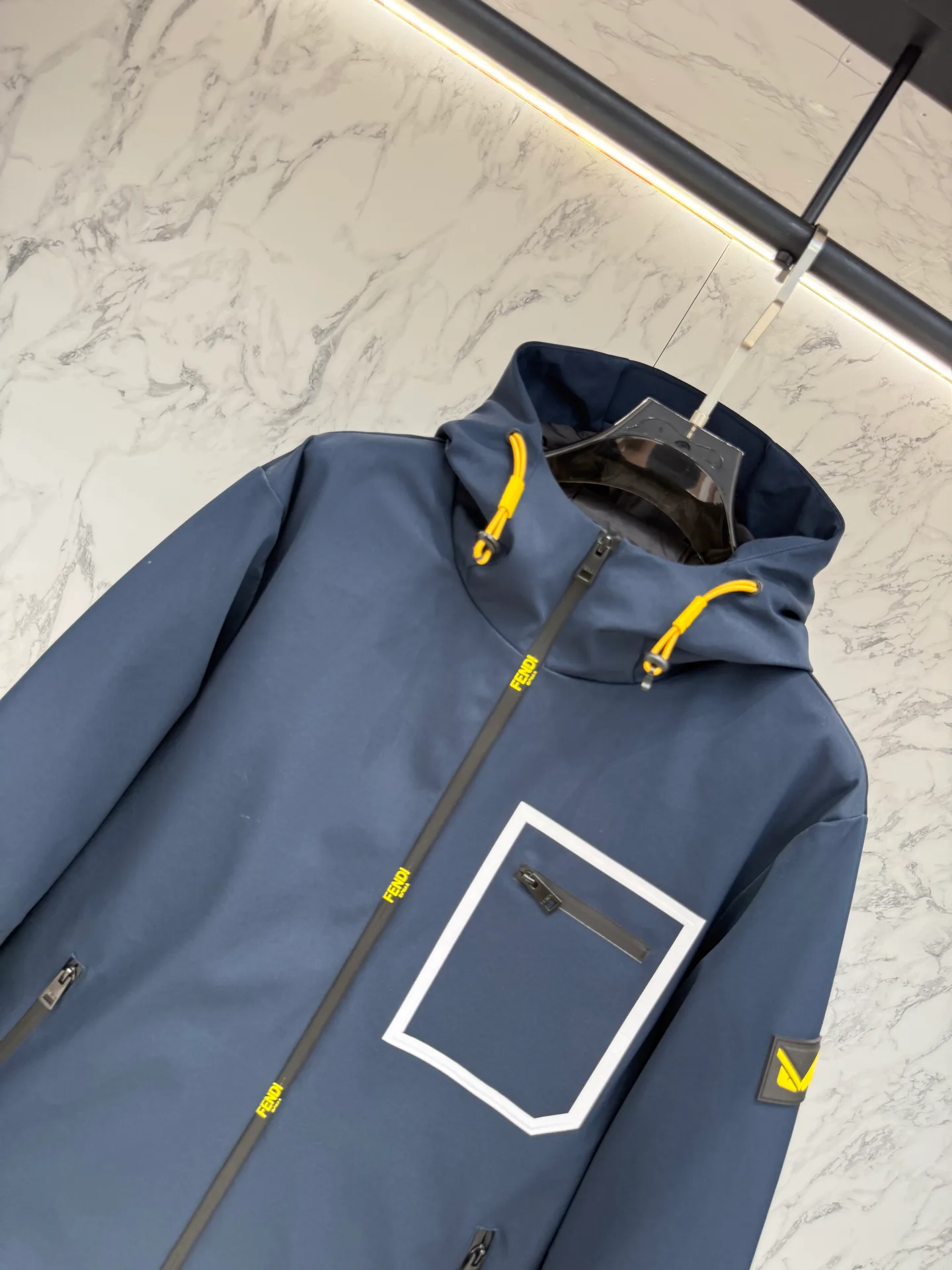 Куртки И Пуховики Мужские Fendi 2945703